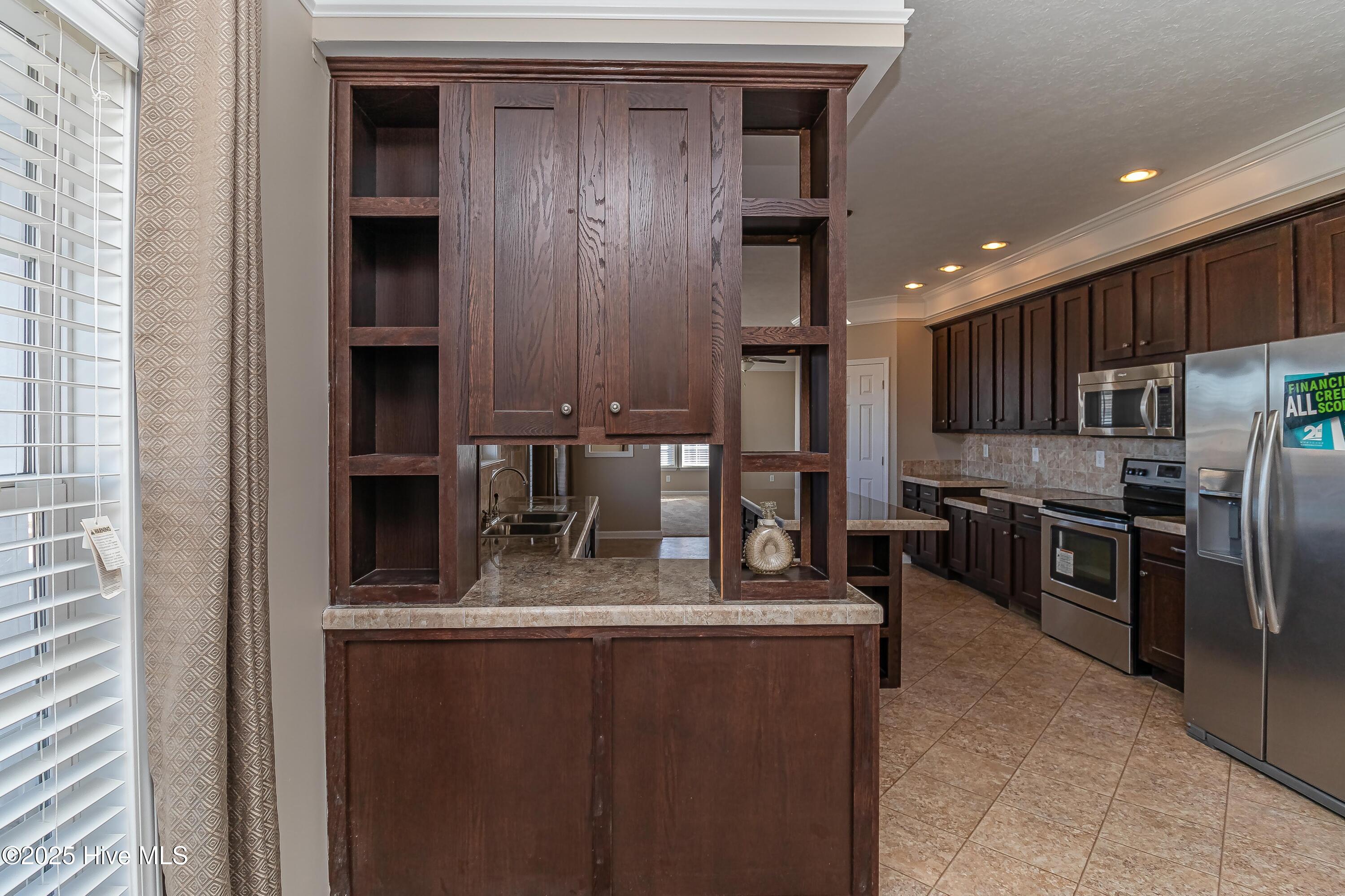 2313 Blackhawk Drive Property Photo 15