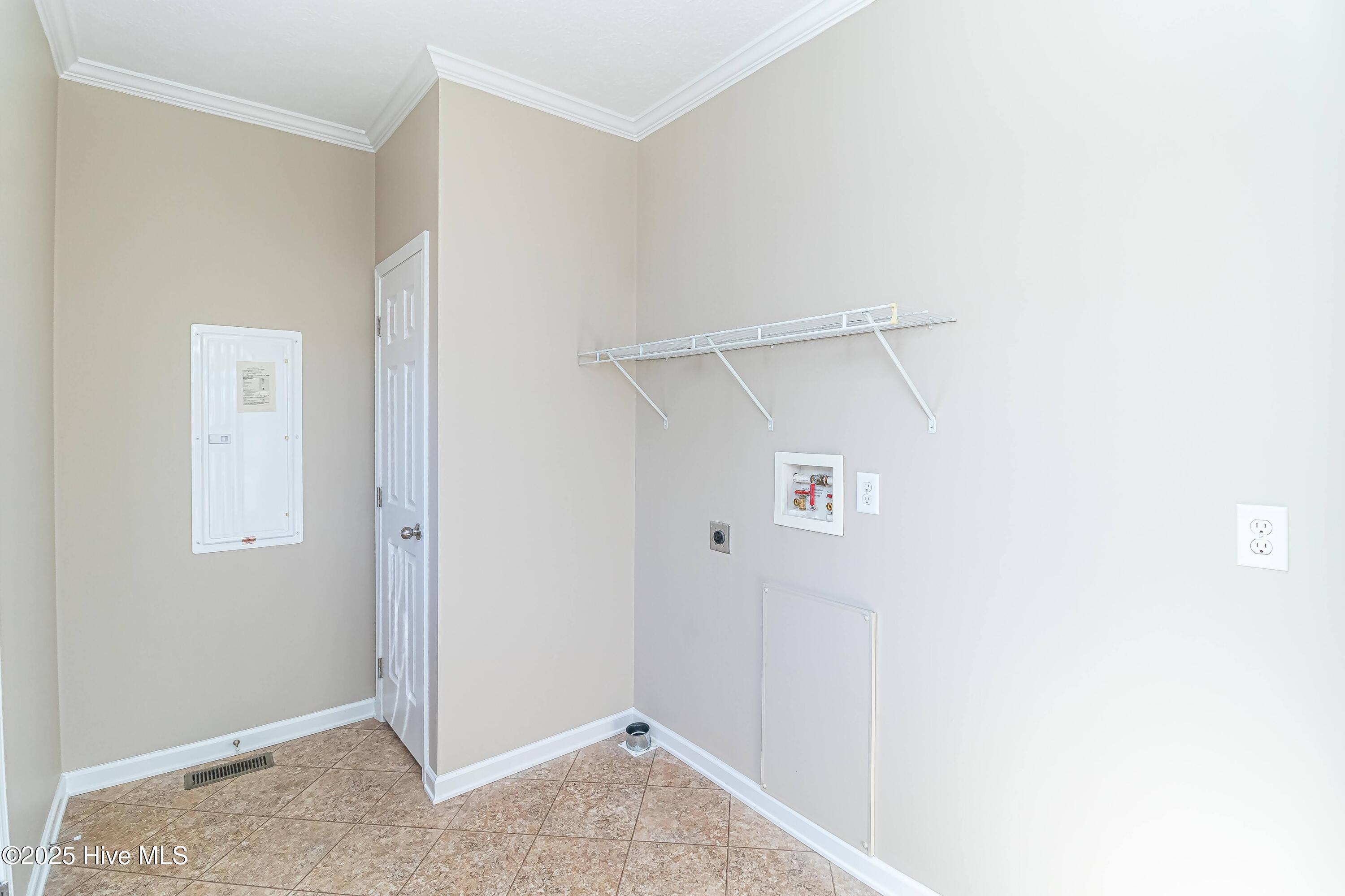 2313 Blackhawk Drive Property Photo 25