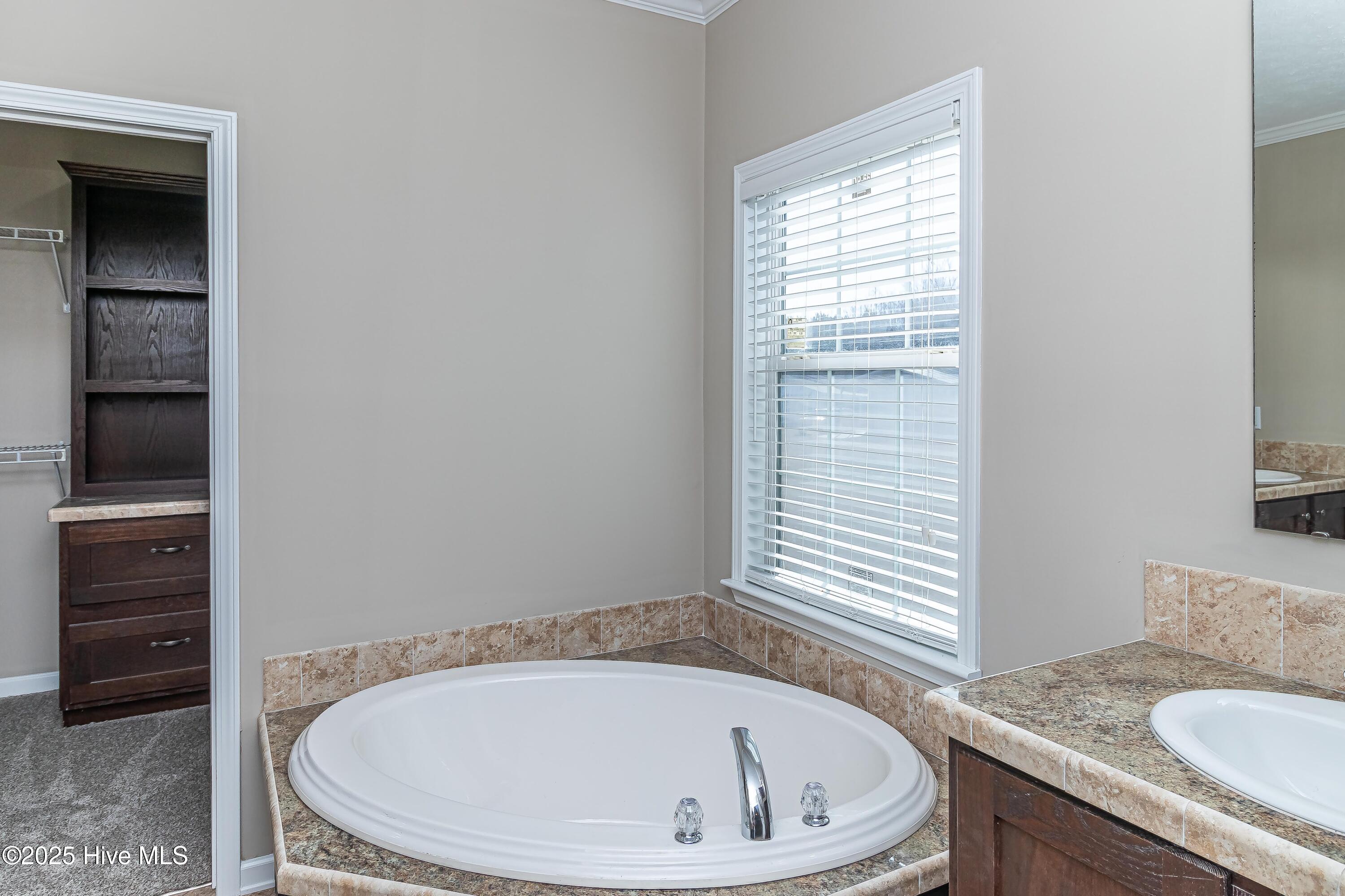 2313 Blackhawk Drive Property Photo 29