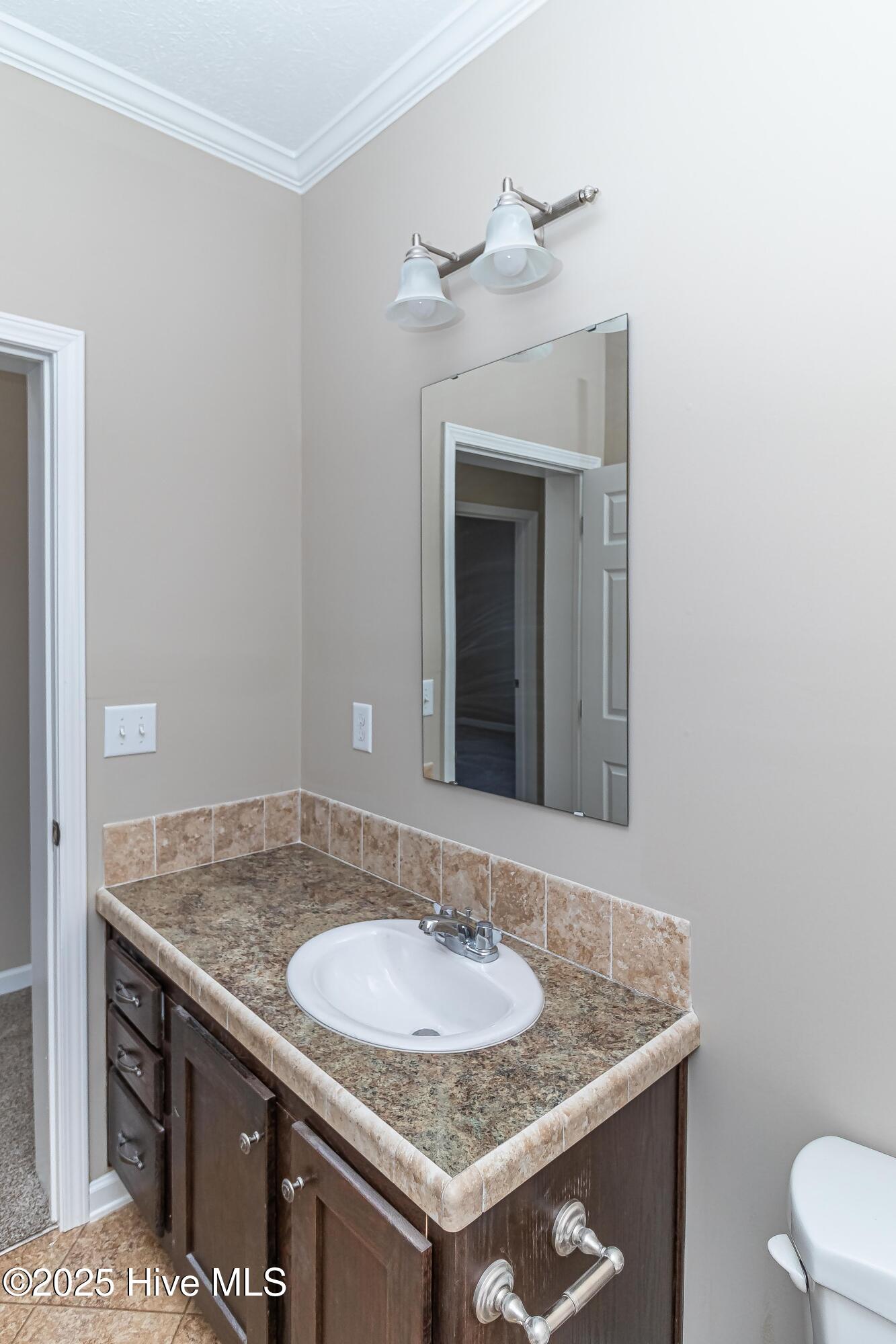2313 Blackhawk Drive Property Photo 40