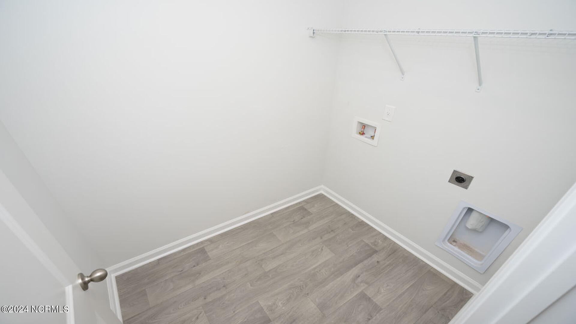 3850 Lady Bug Drive Property Photo 16