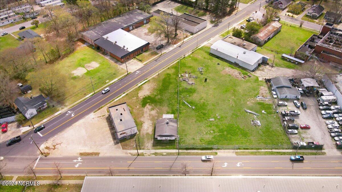 312 Herring Avenue E Property Photo 24