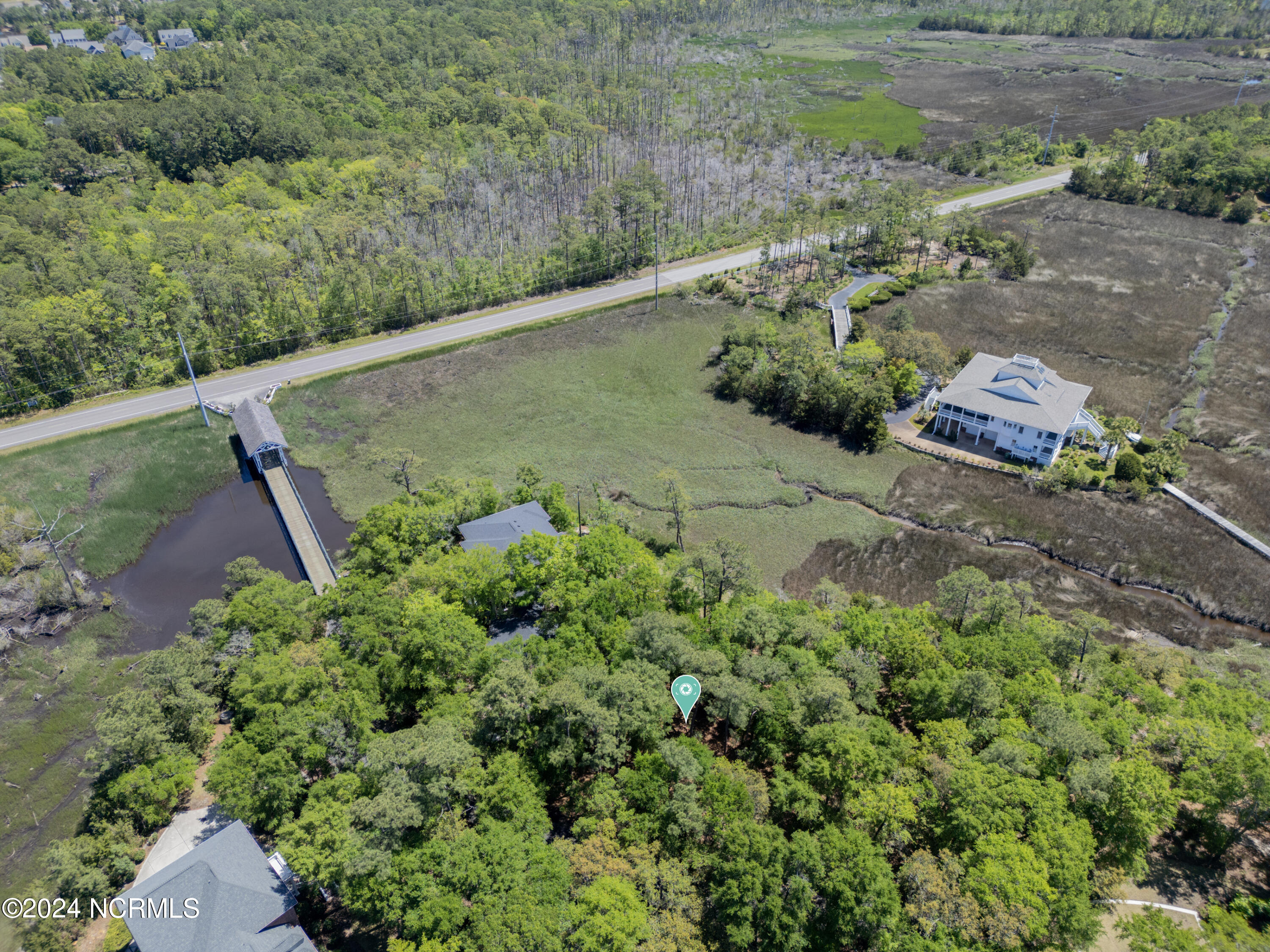 109 Island Bridge Way Property Photo 5