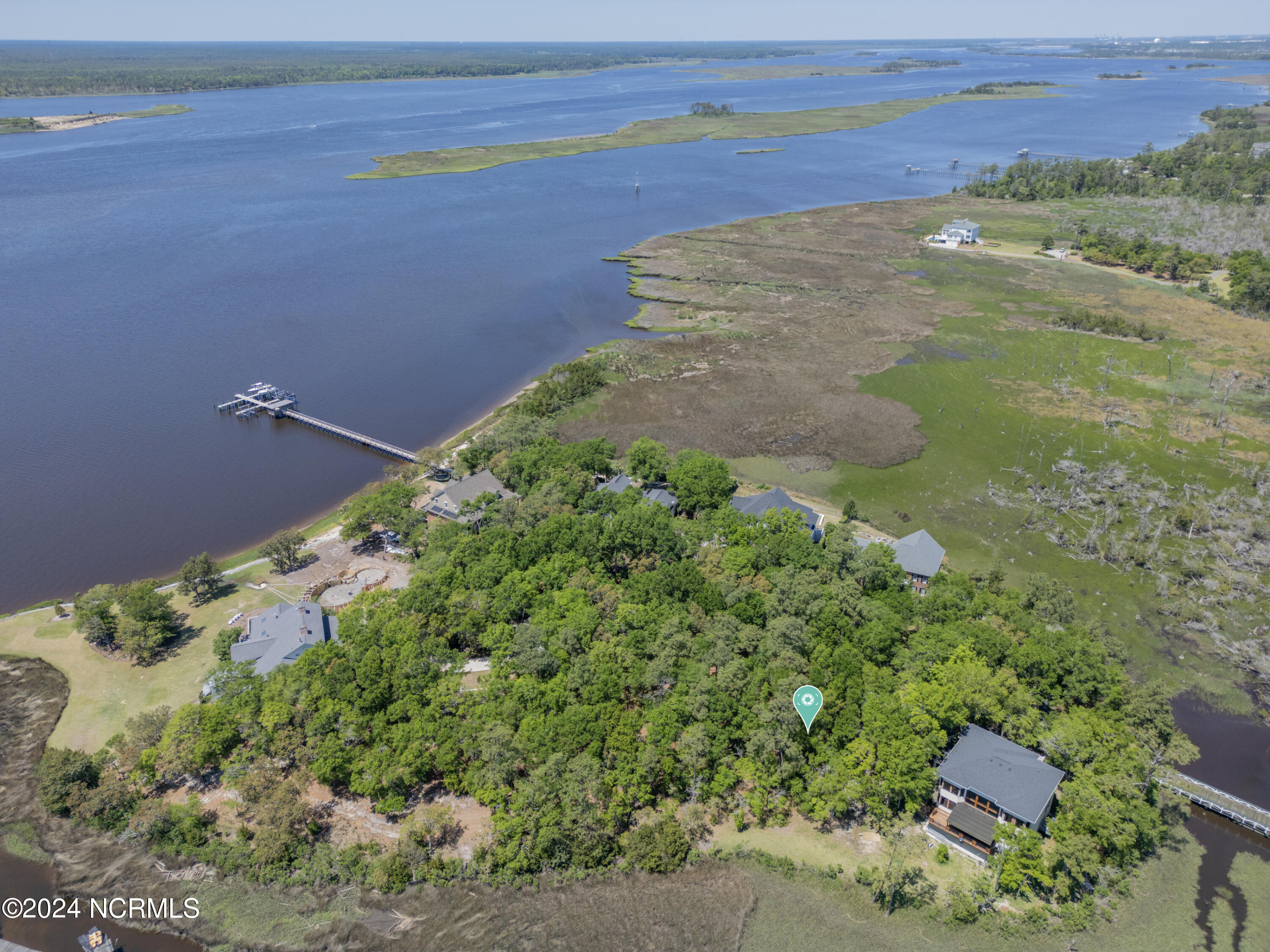 109 Island Bridge Way Property Photo 9