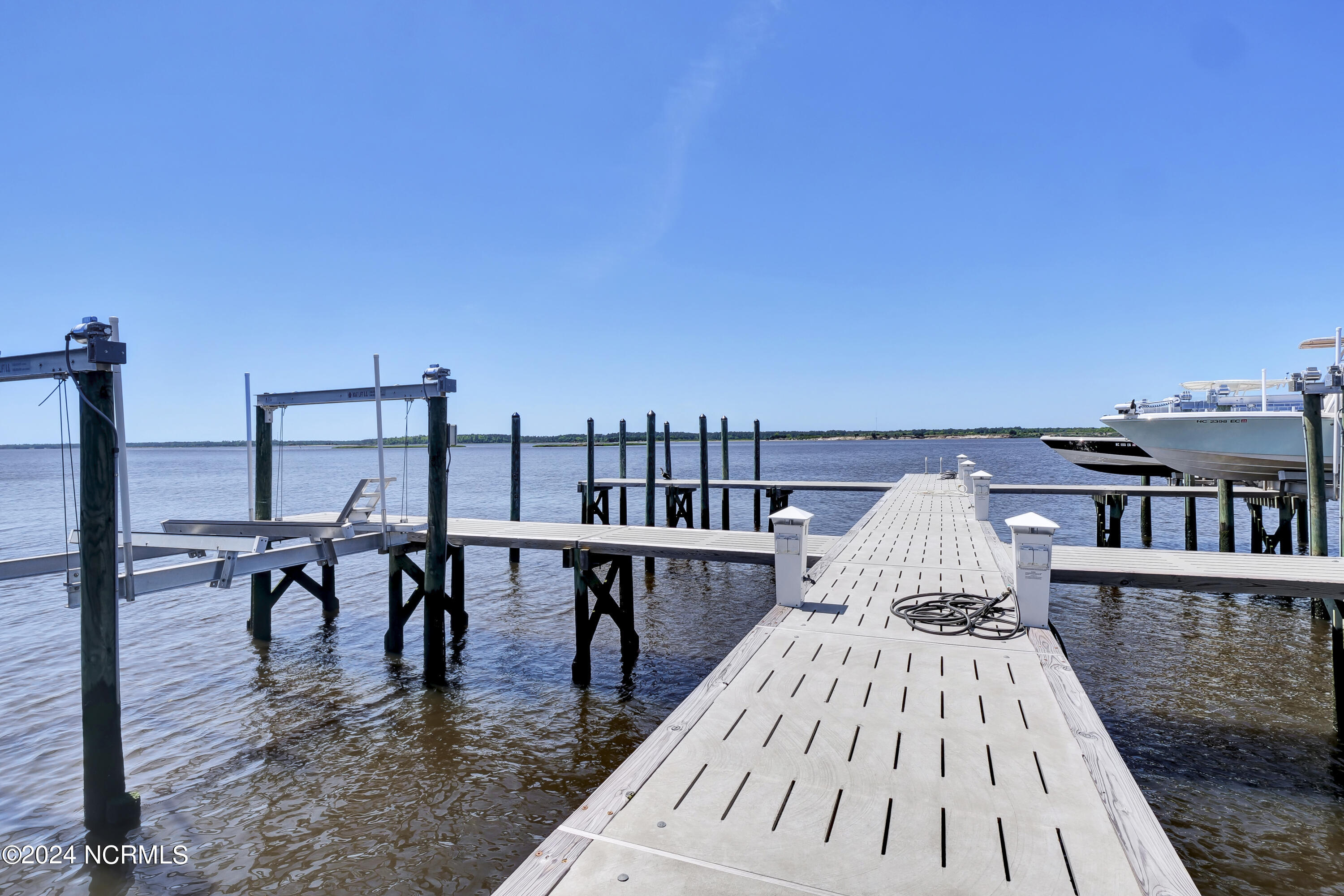 109 Island Bridge Way Property Photo 23