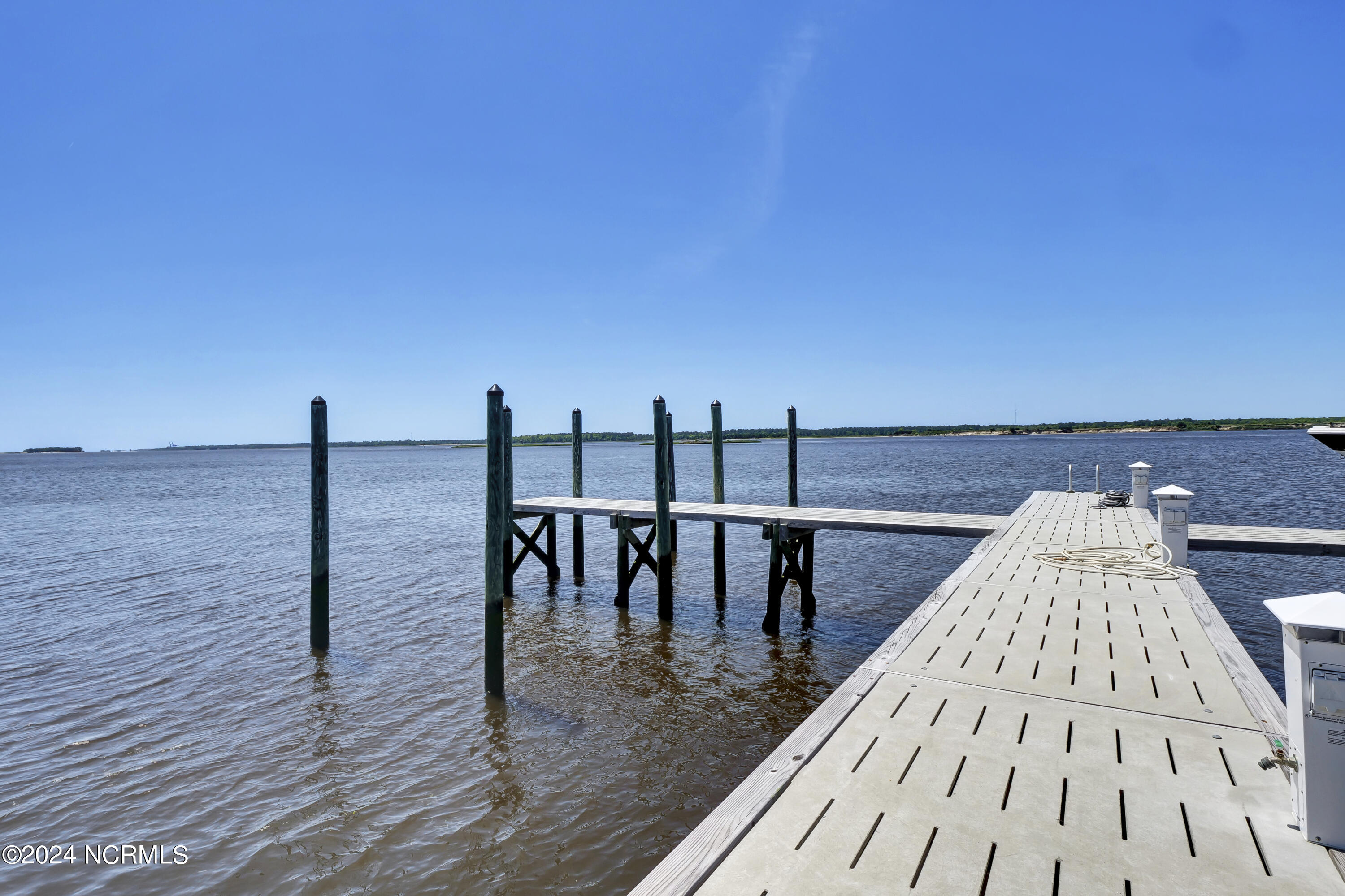 109 Island Bridge Way Property Photo 25