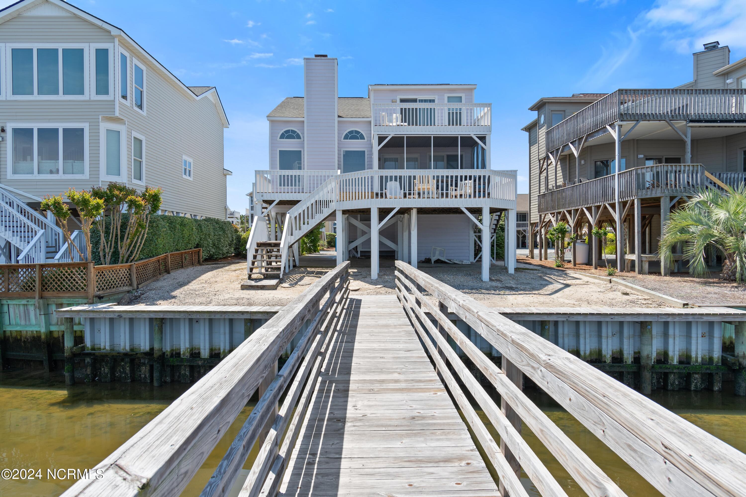 1405 Canal Drive Property Photo 1