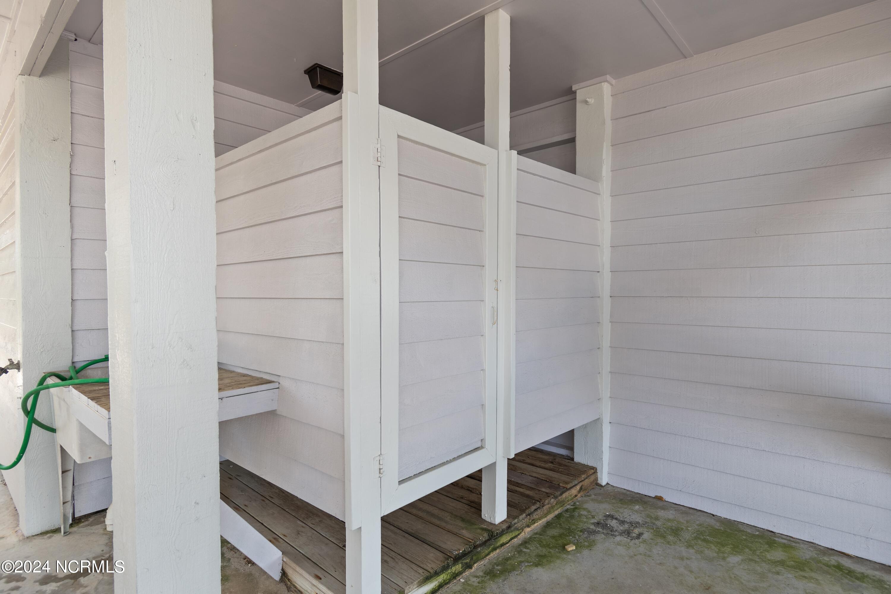1405 Canal Drive Property Photo 9