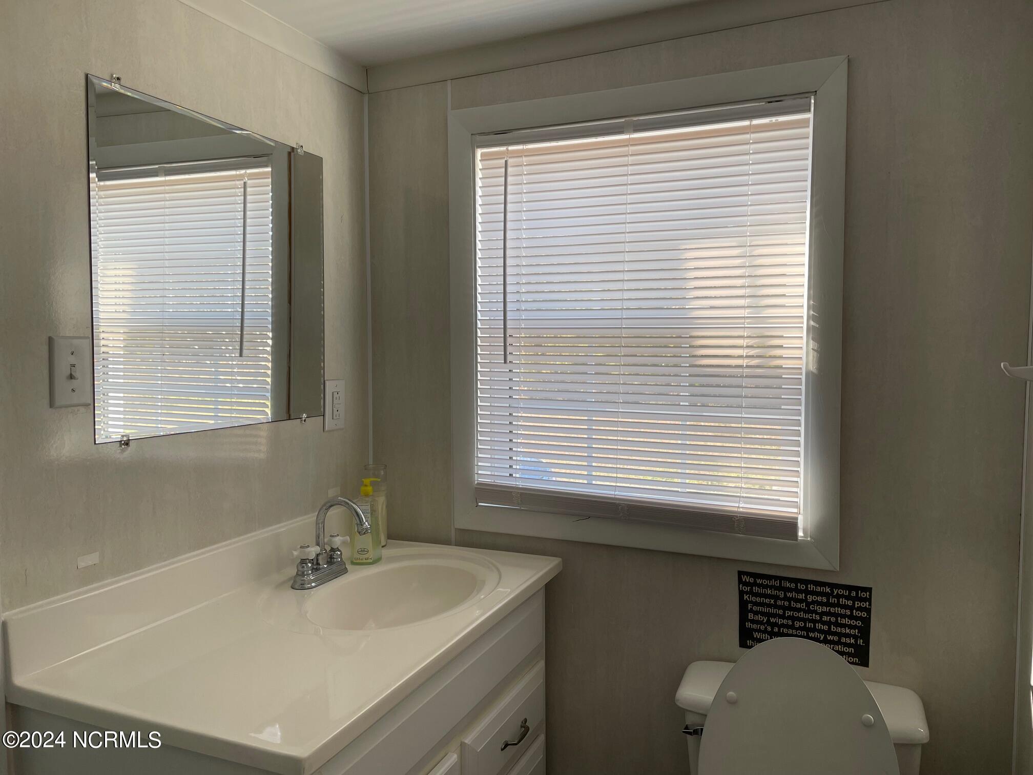 2524 Cedar Island Road Property Photo 30