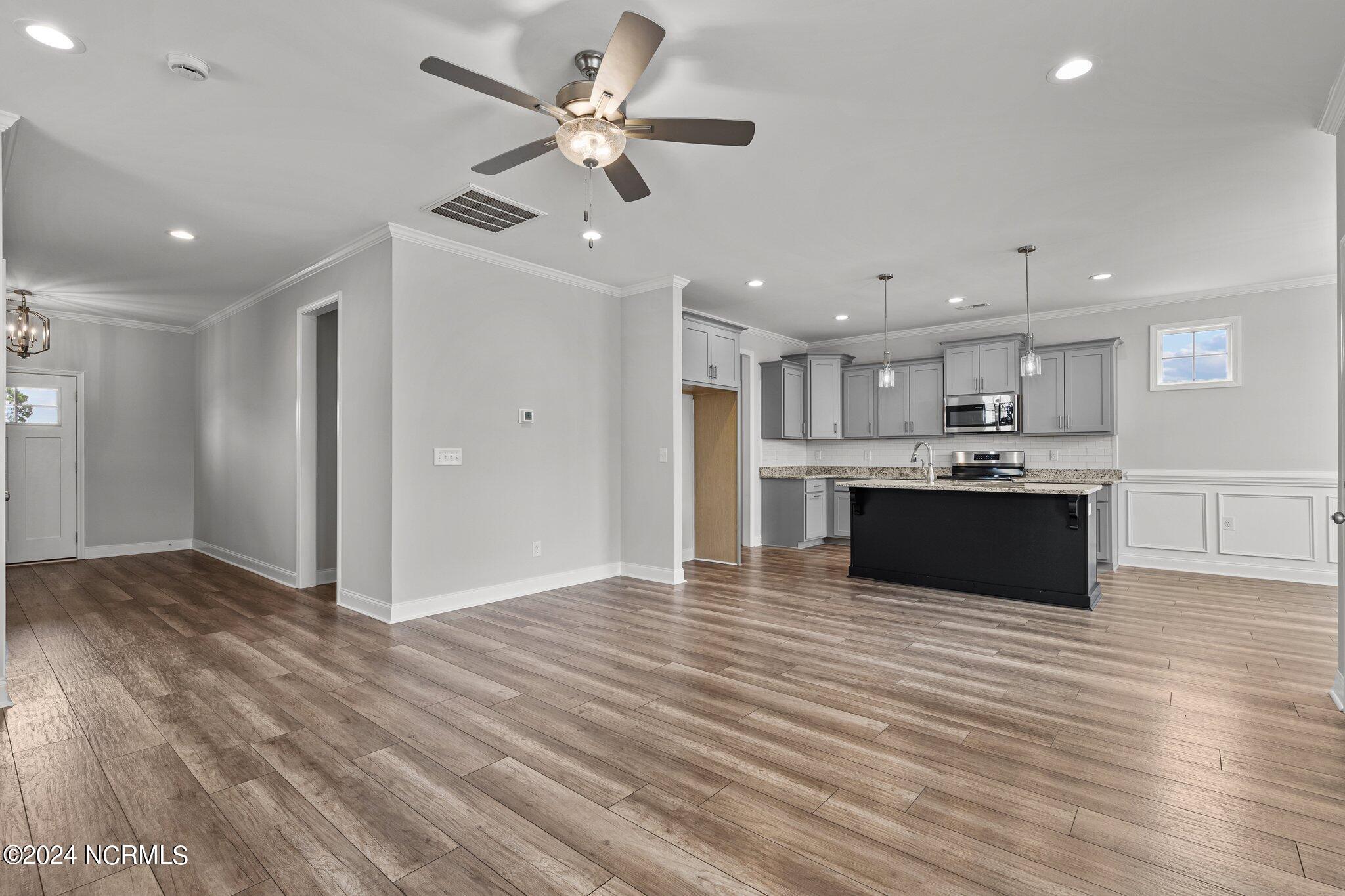 188 Hillwood Drive Property Photo 8
