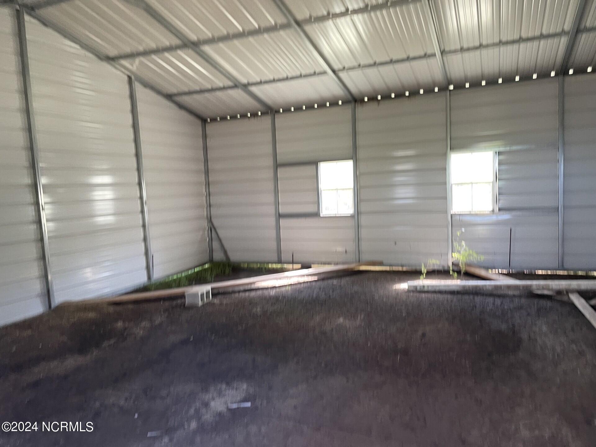 1780/1832 Clark Road Property Photo 2