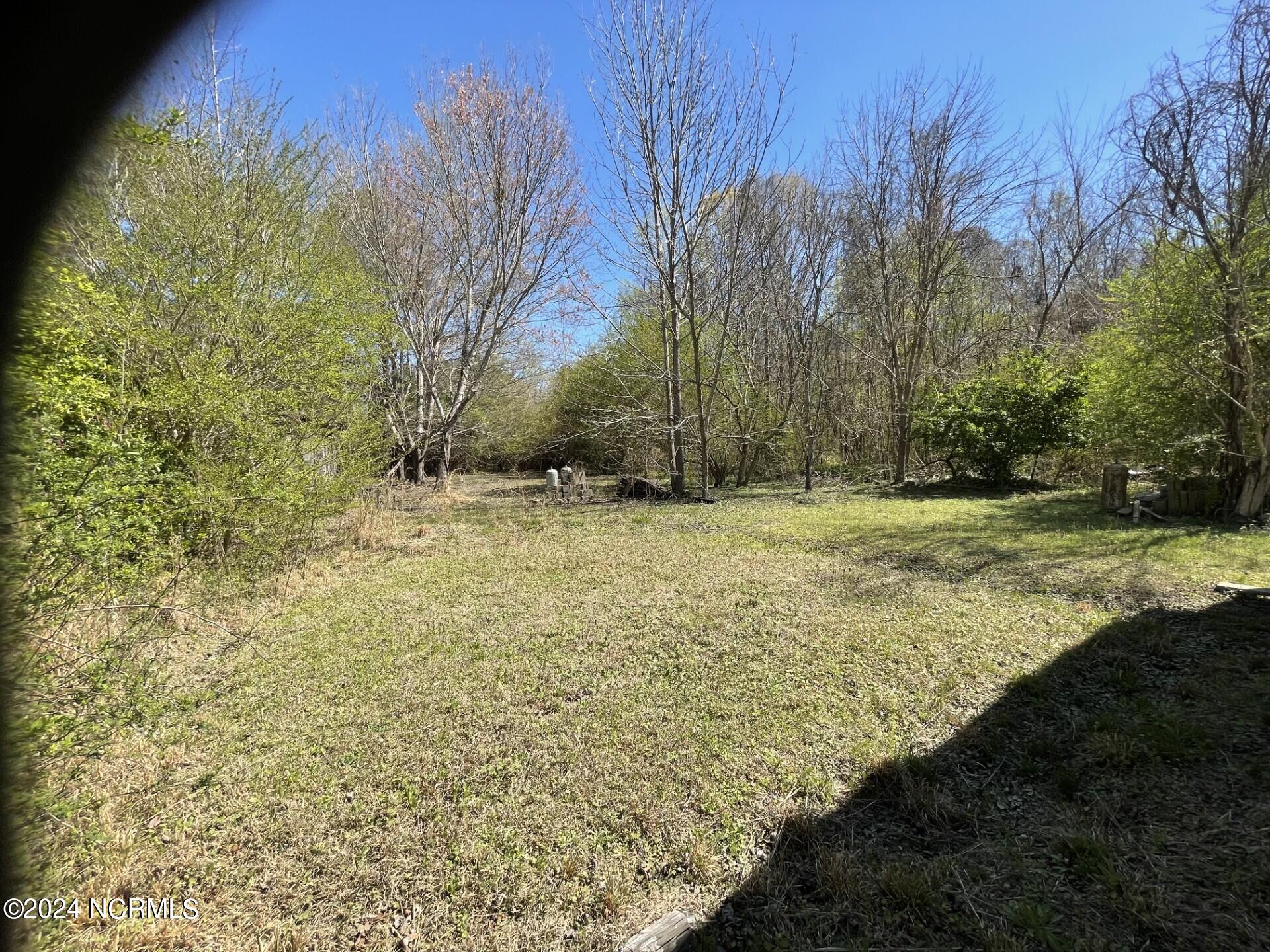1780/1832 Clark Road Property Photo 4