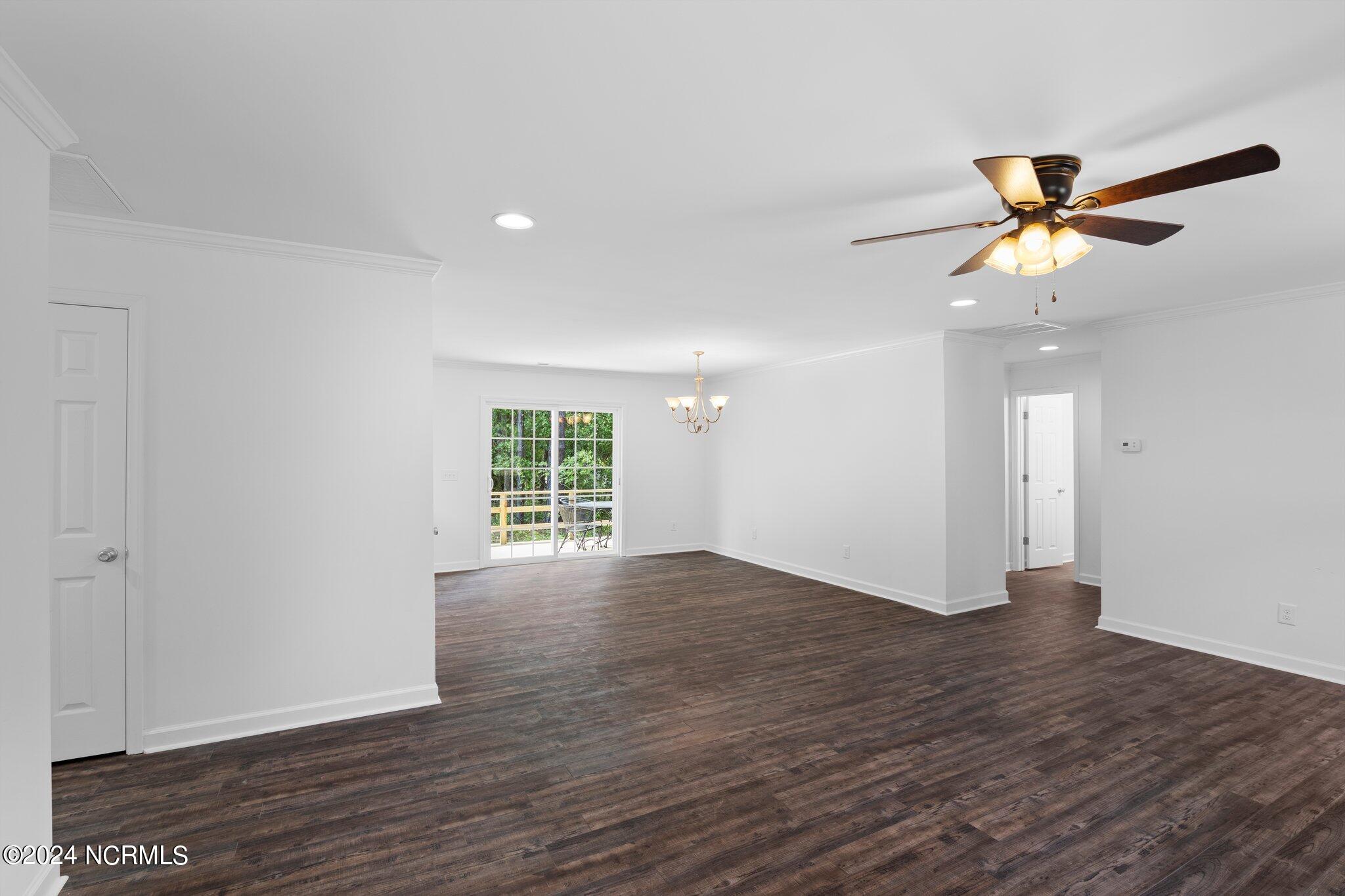 216 Coastal Drive Property Photo 4