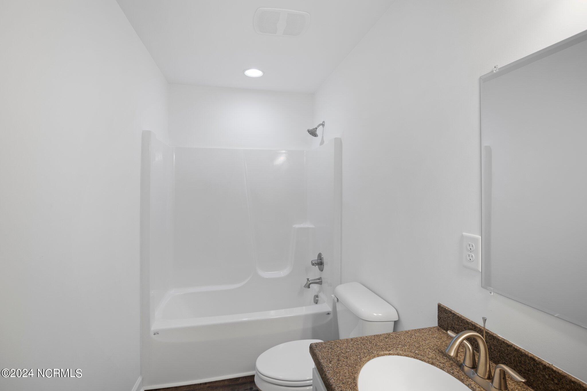 216 Coastal Drive Property Photo 23