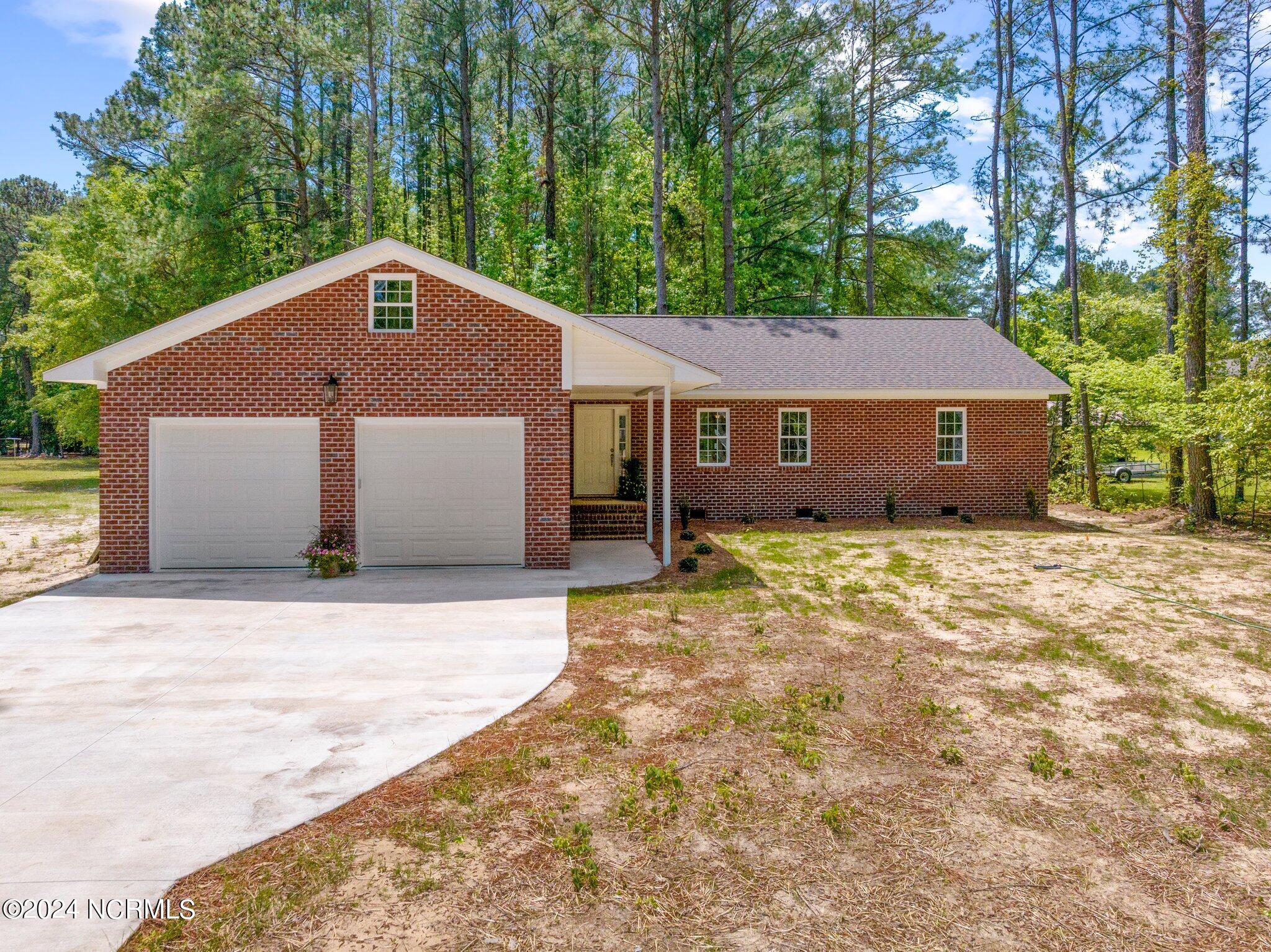 216 Coastal Drive Property Photo 28
