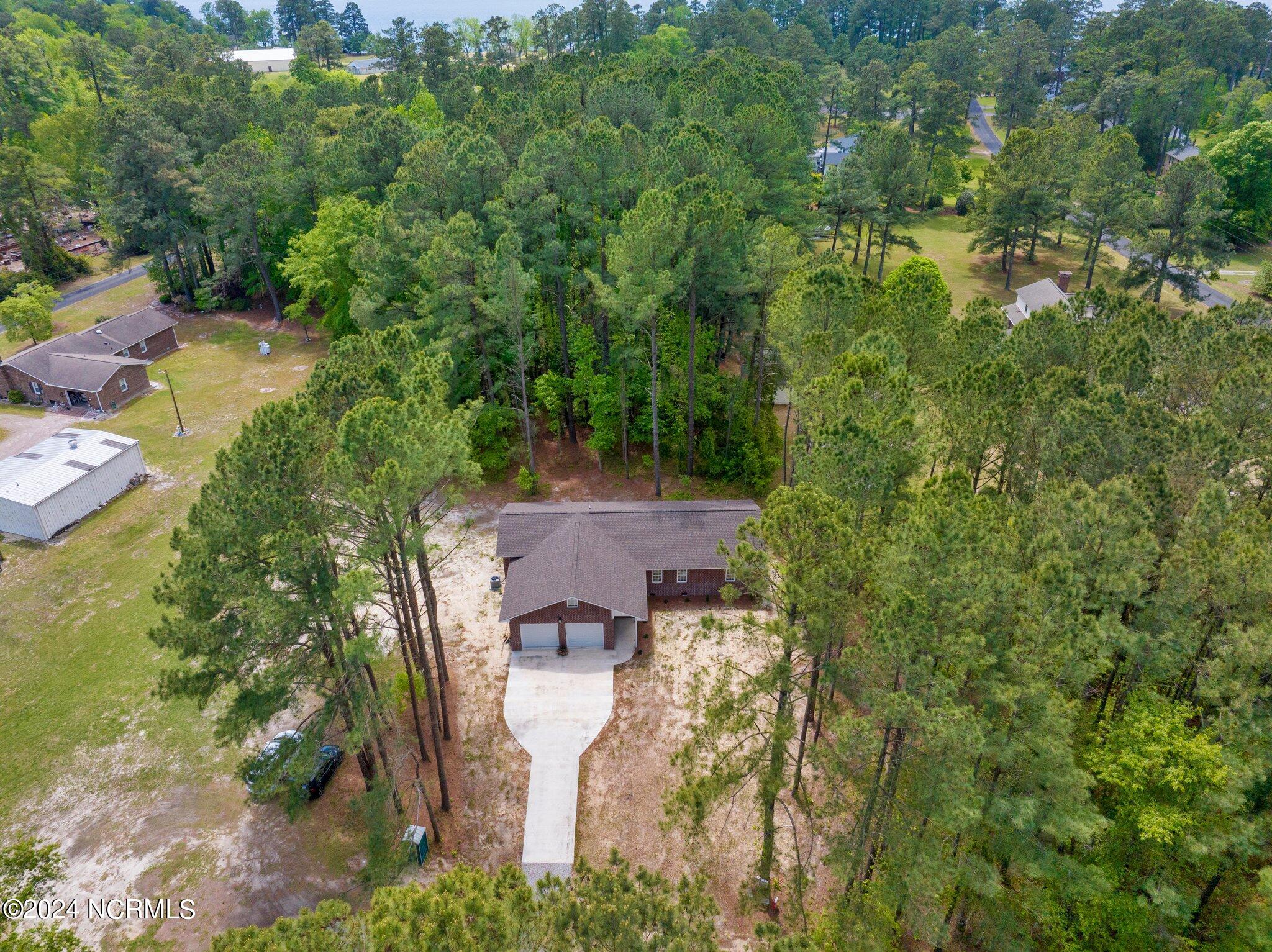 216 Coastal Drive Property Photo 40