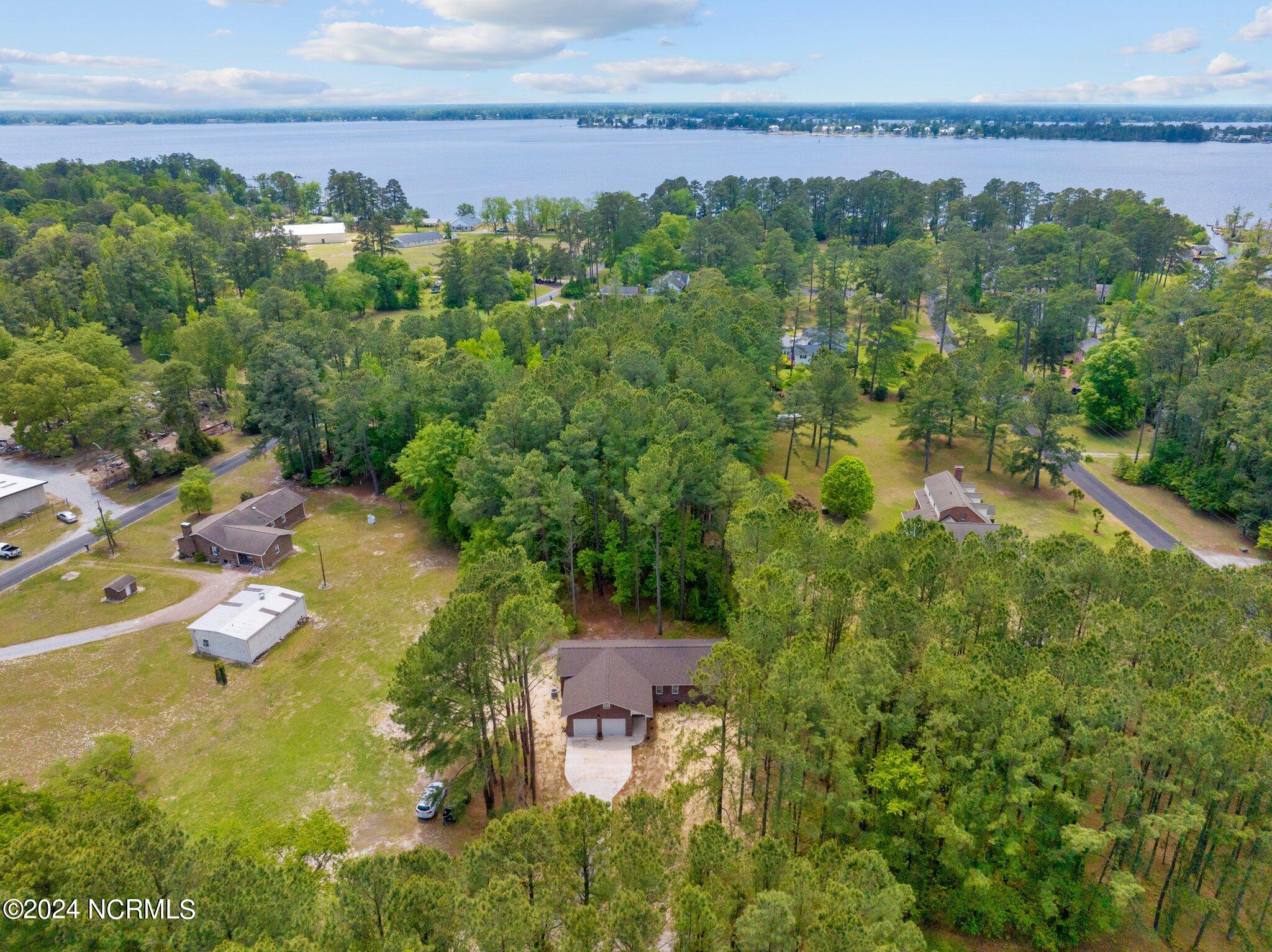 216 Coastal Drive Property Photo 41