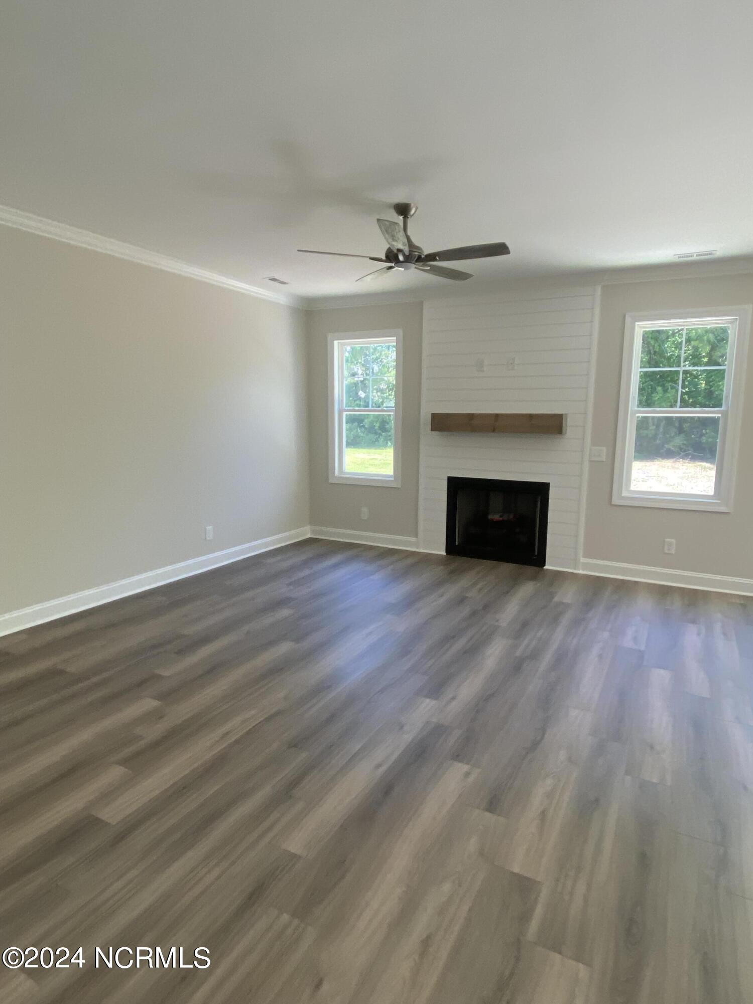 317 Bobbys Drive Property Photo 6