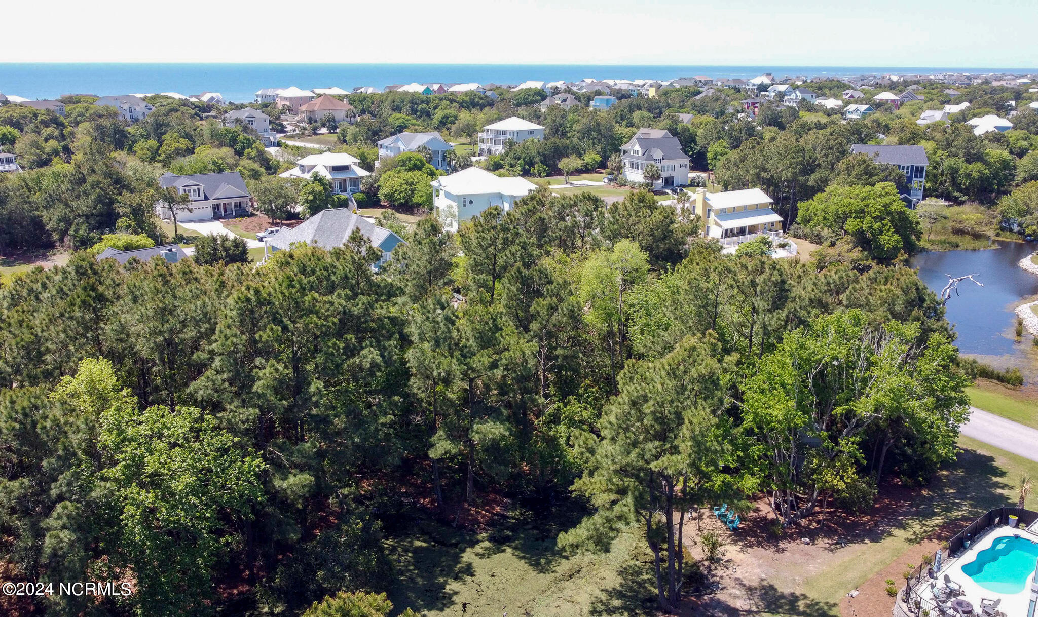 9713 Poseidon Road Property Photo 2