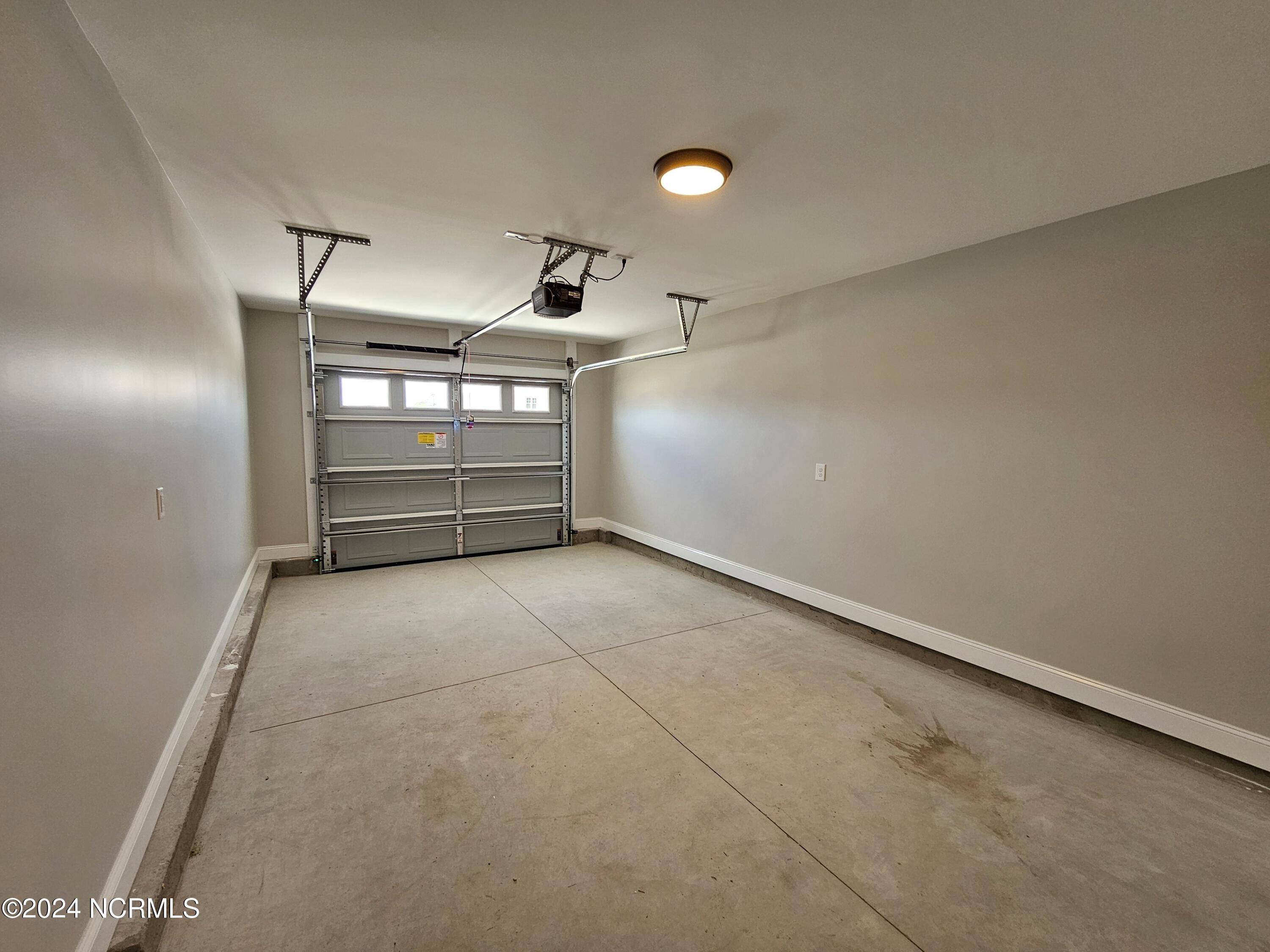 820 Sarah Rebecca Drive B Property Photo 33