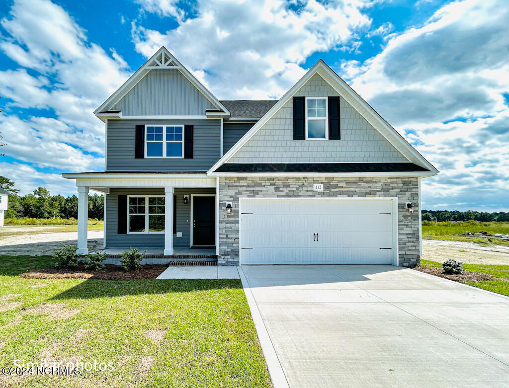 113 Woodford Drive Property Photo 1