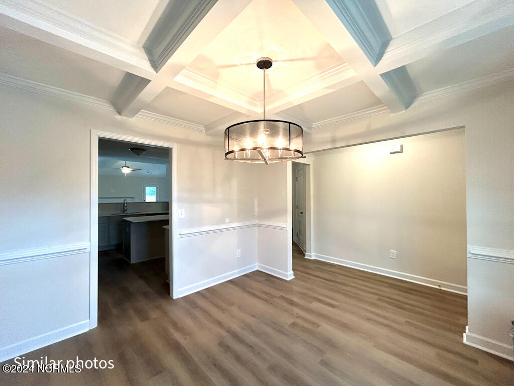 113 Woodford Drive Property Photo 7