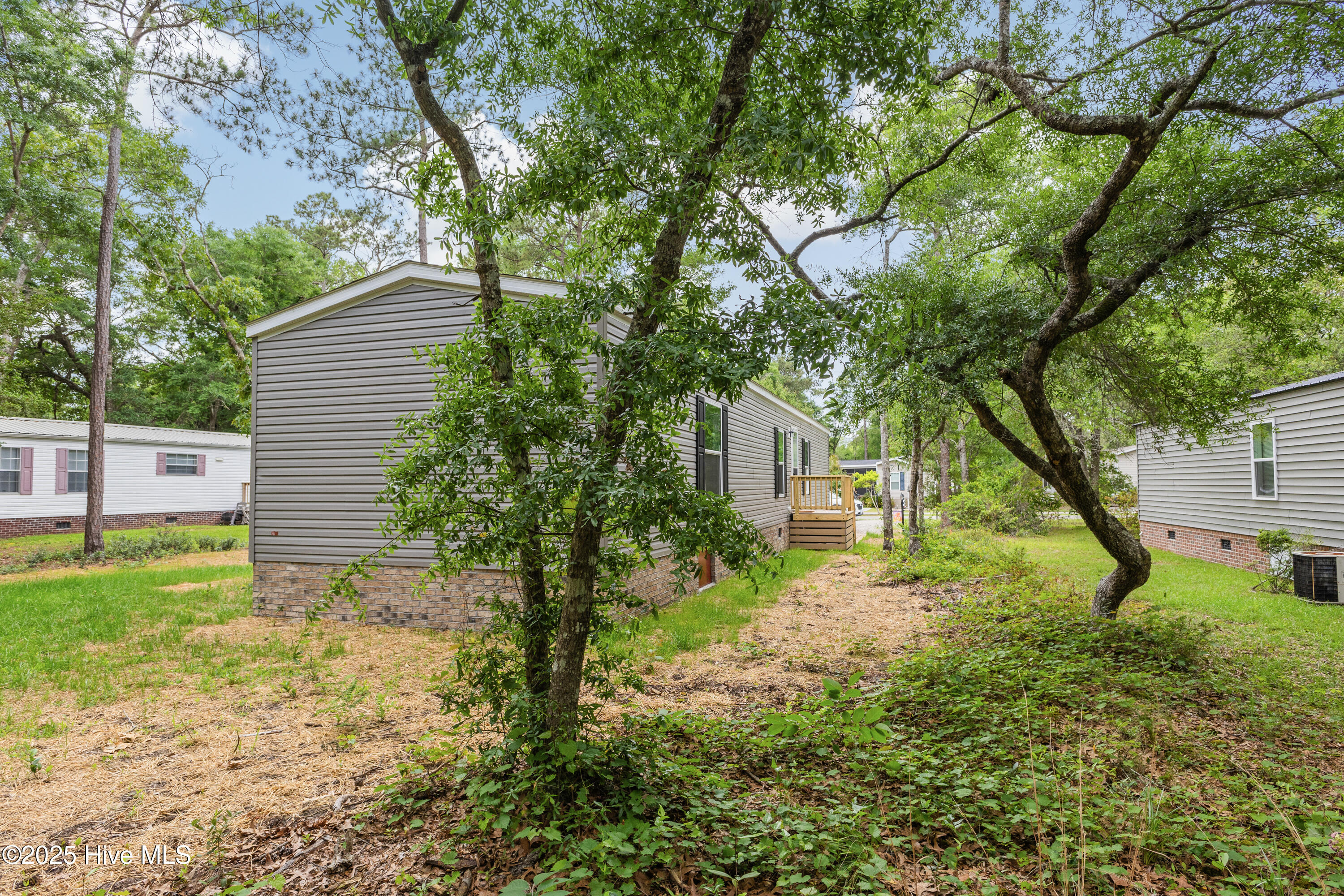 3440 Dolphin Drive Property Photo 28