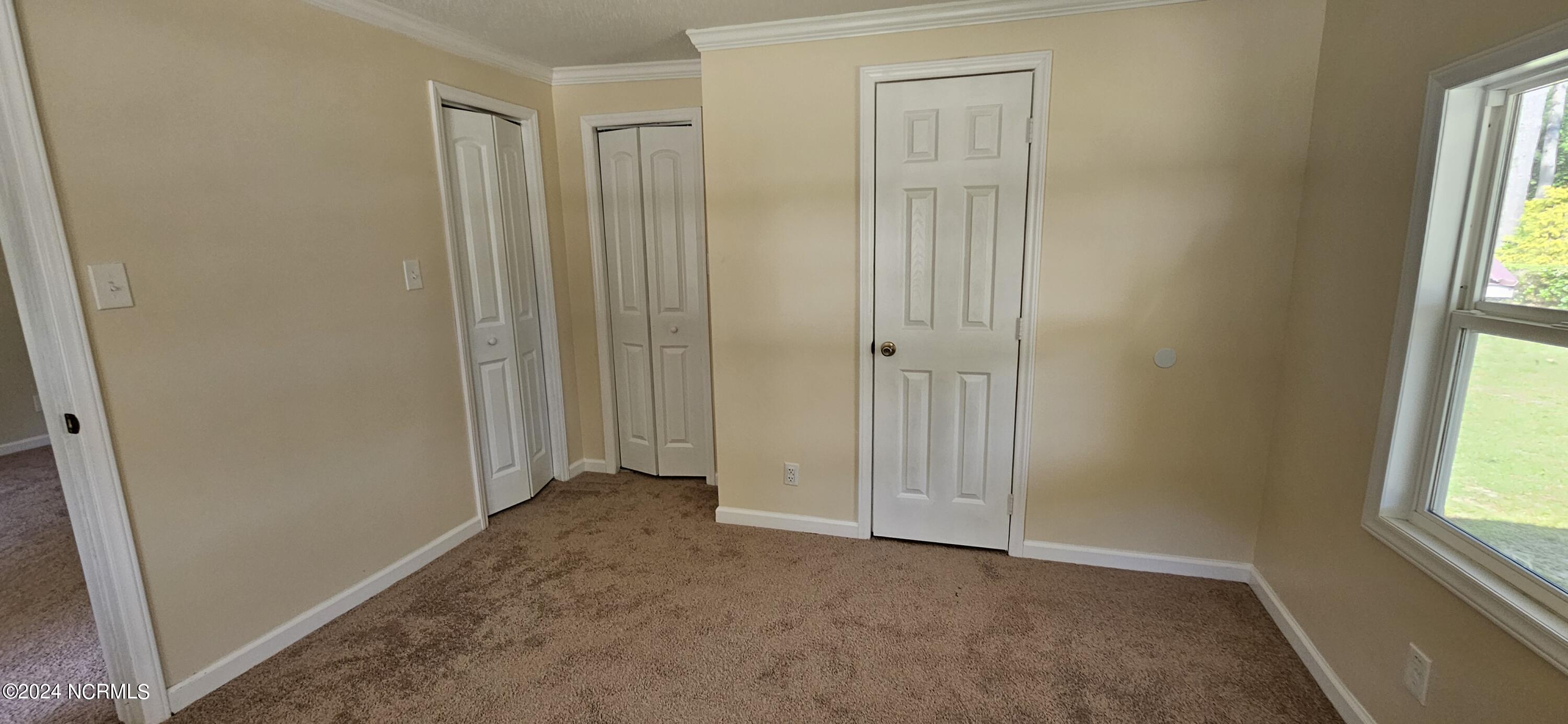 163 E Third Street Property Photo 8