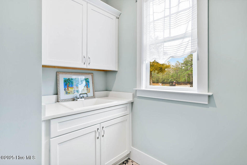 1220 Rockhill Road Property Photo 10