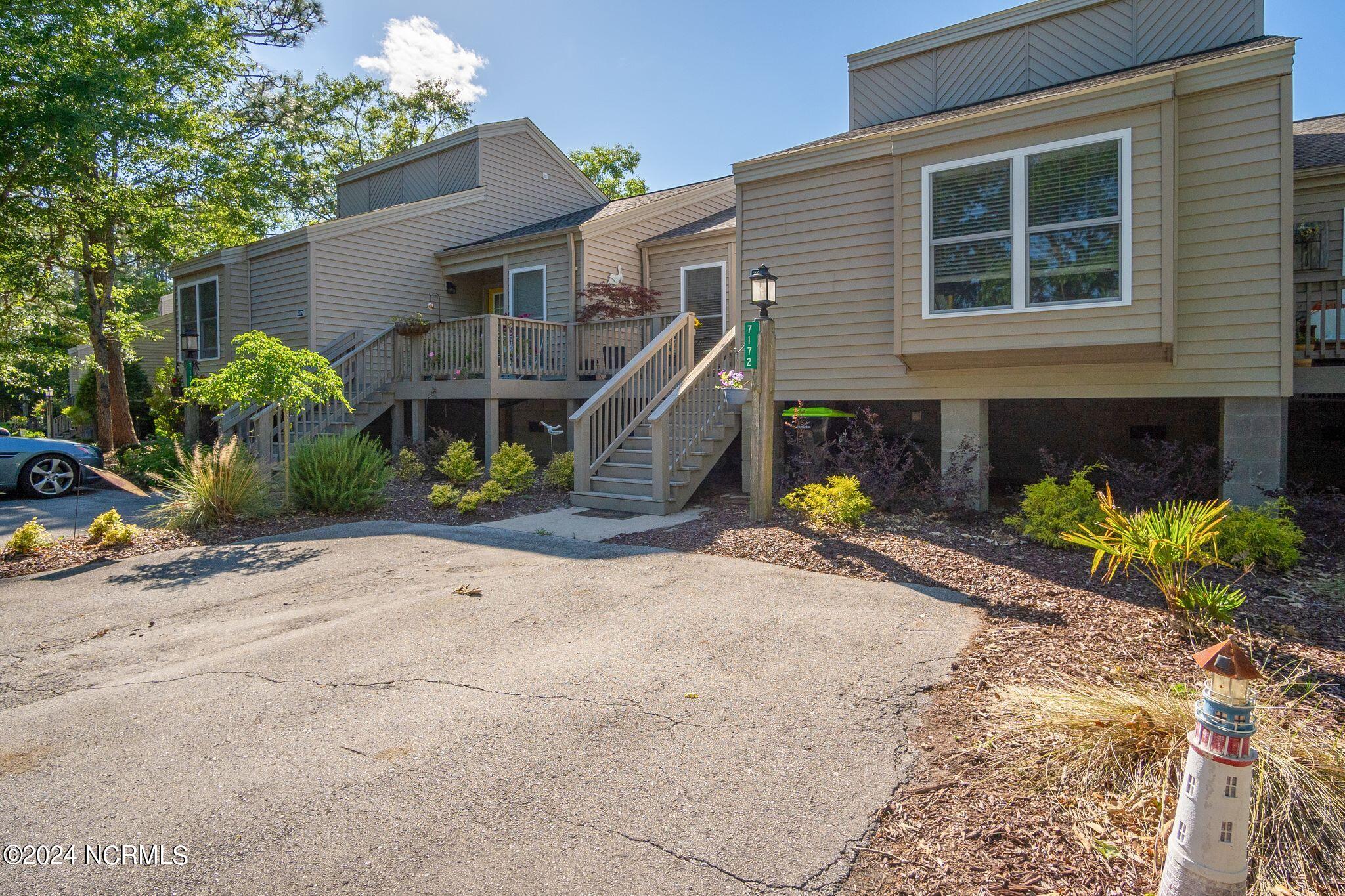 7172 Windward Drive Property Photo 3