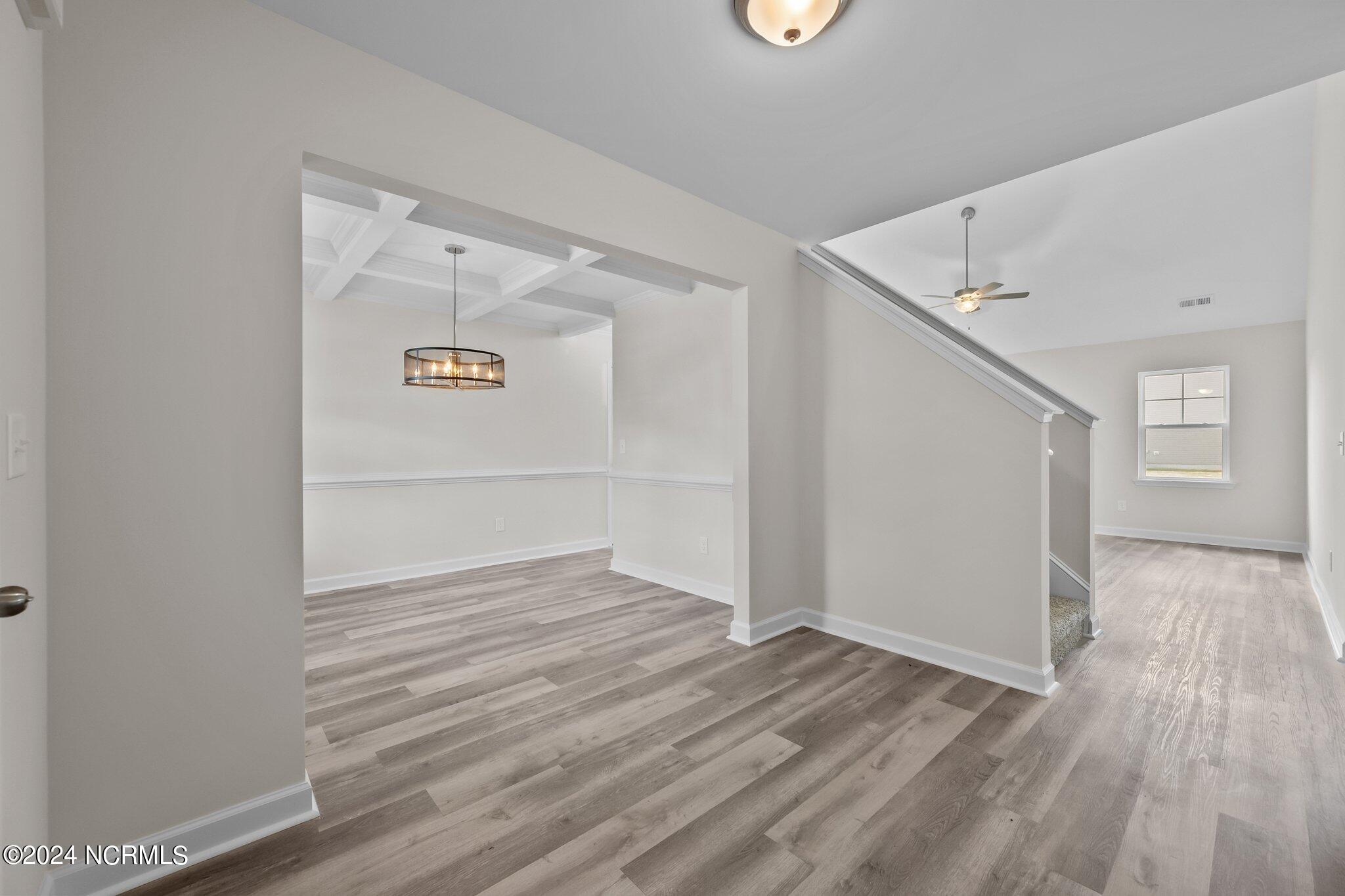 200 Slater Way Property Photo 8