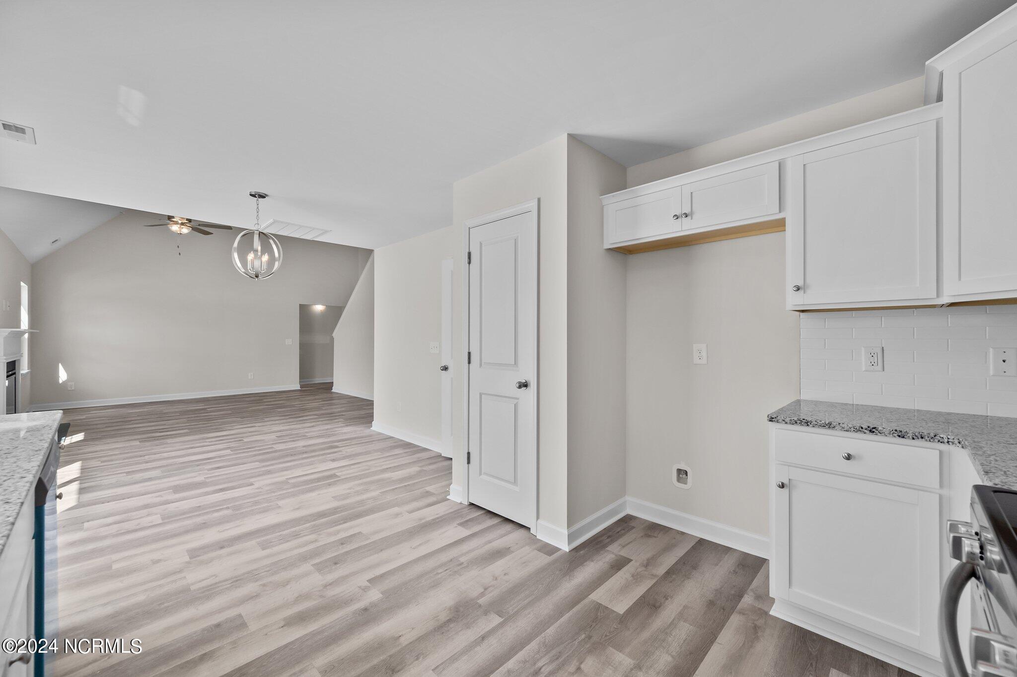 200 Slater Way Property Photo 16