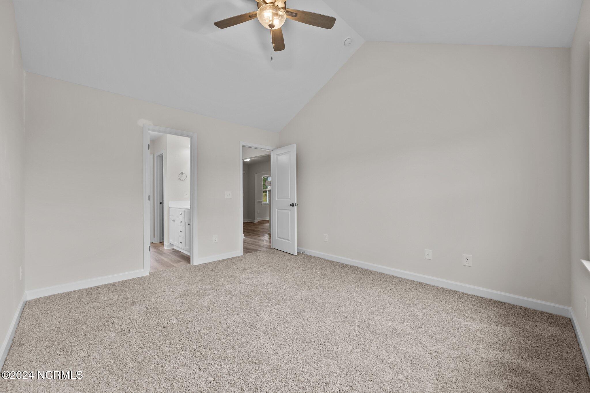 200 Slater Way Property Photo 21