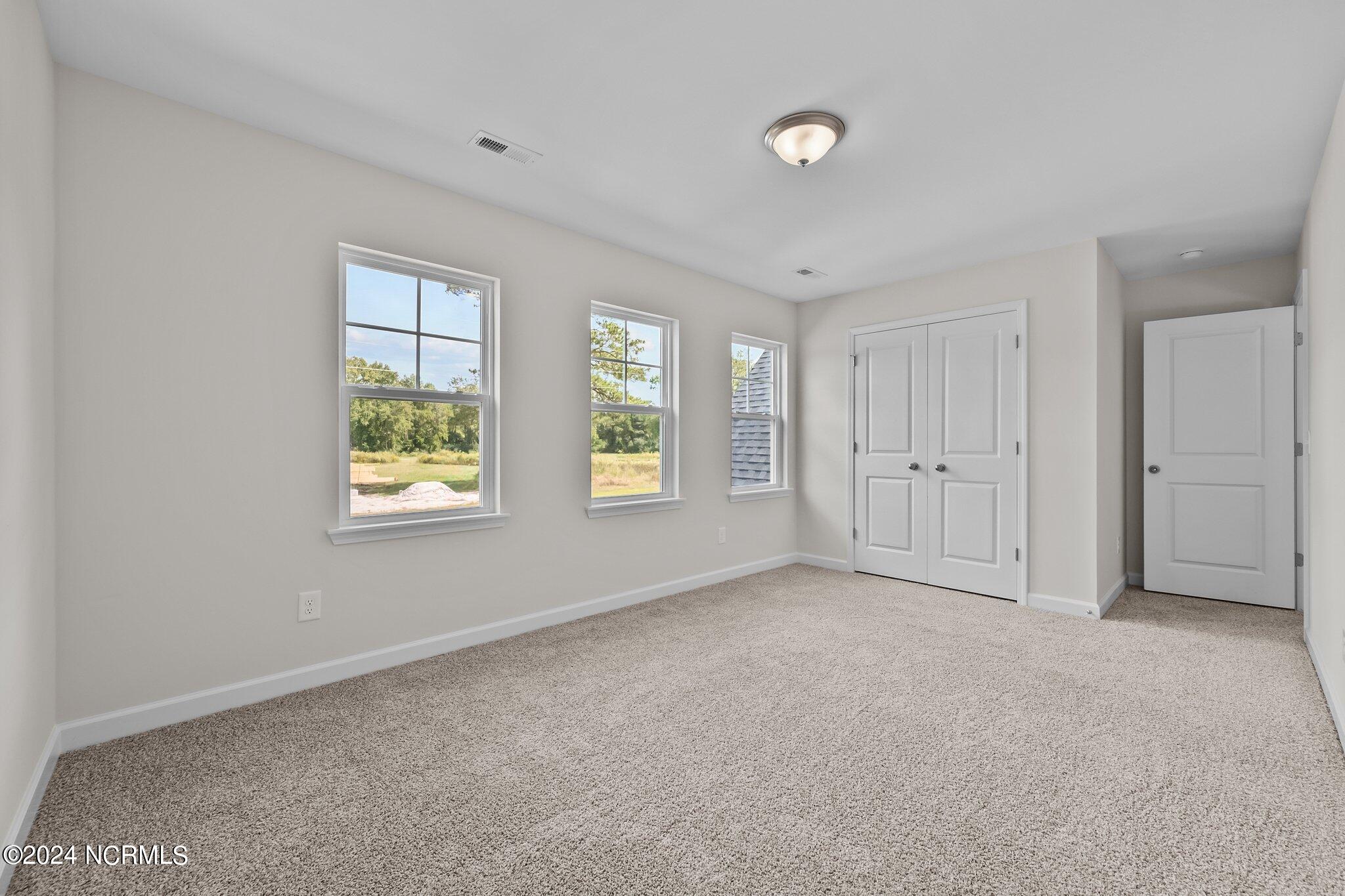 200 Slater Way Property Photo 26