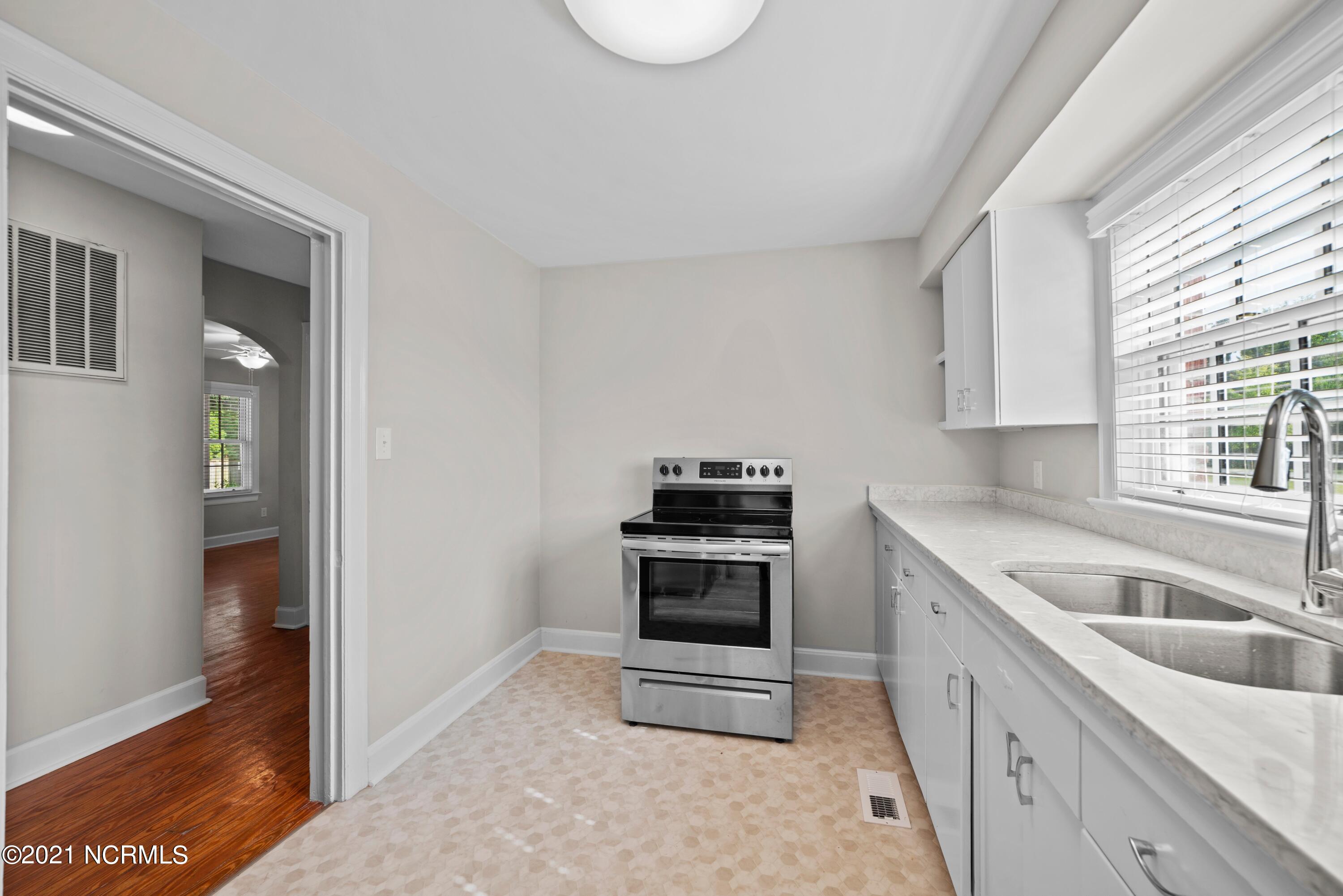 514 Broad Street Property Photo 13