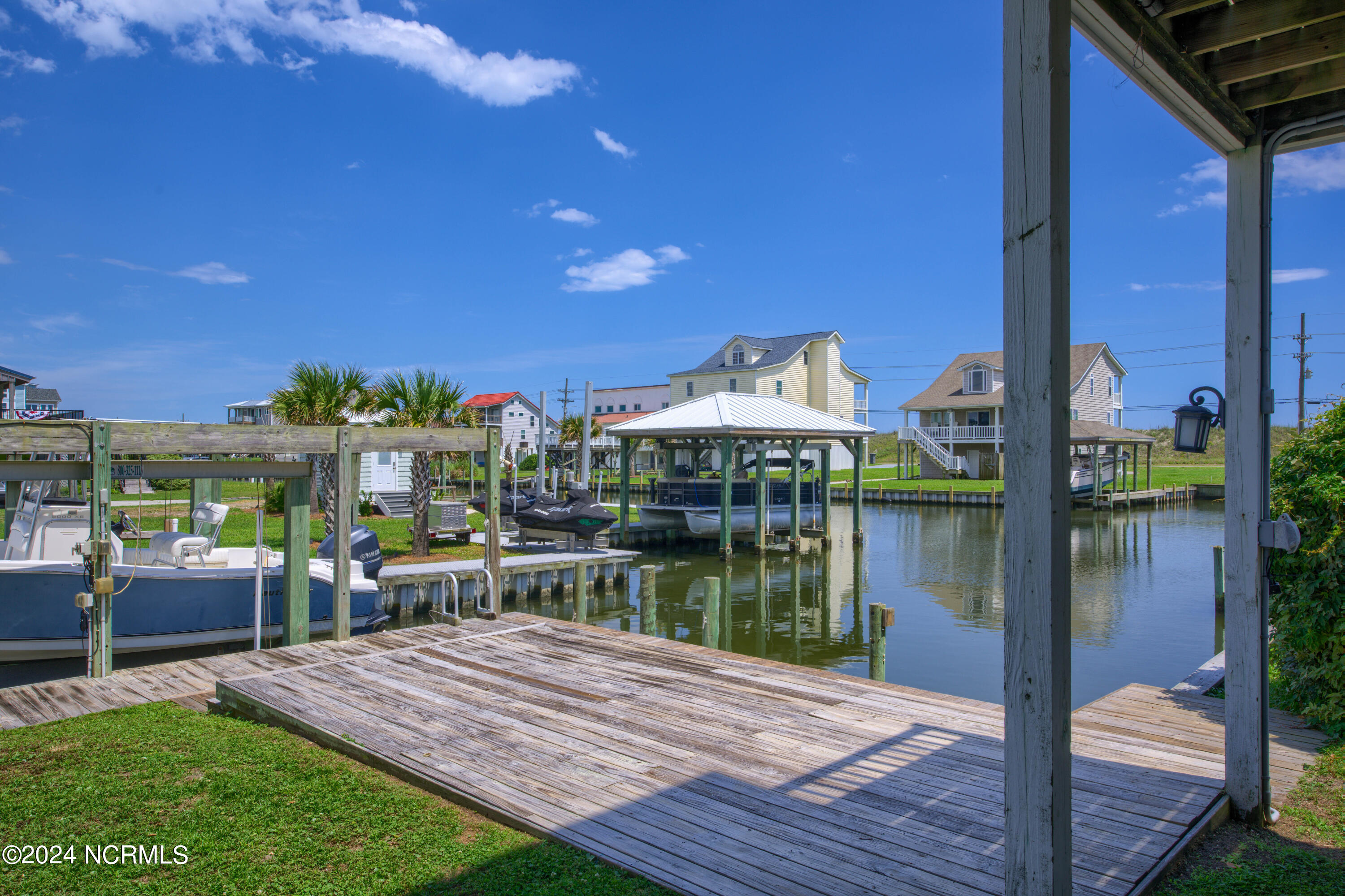 306 Marina Way Property Photo 5