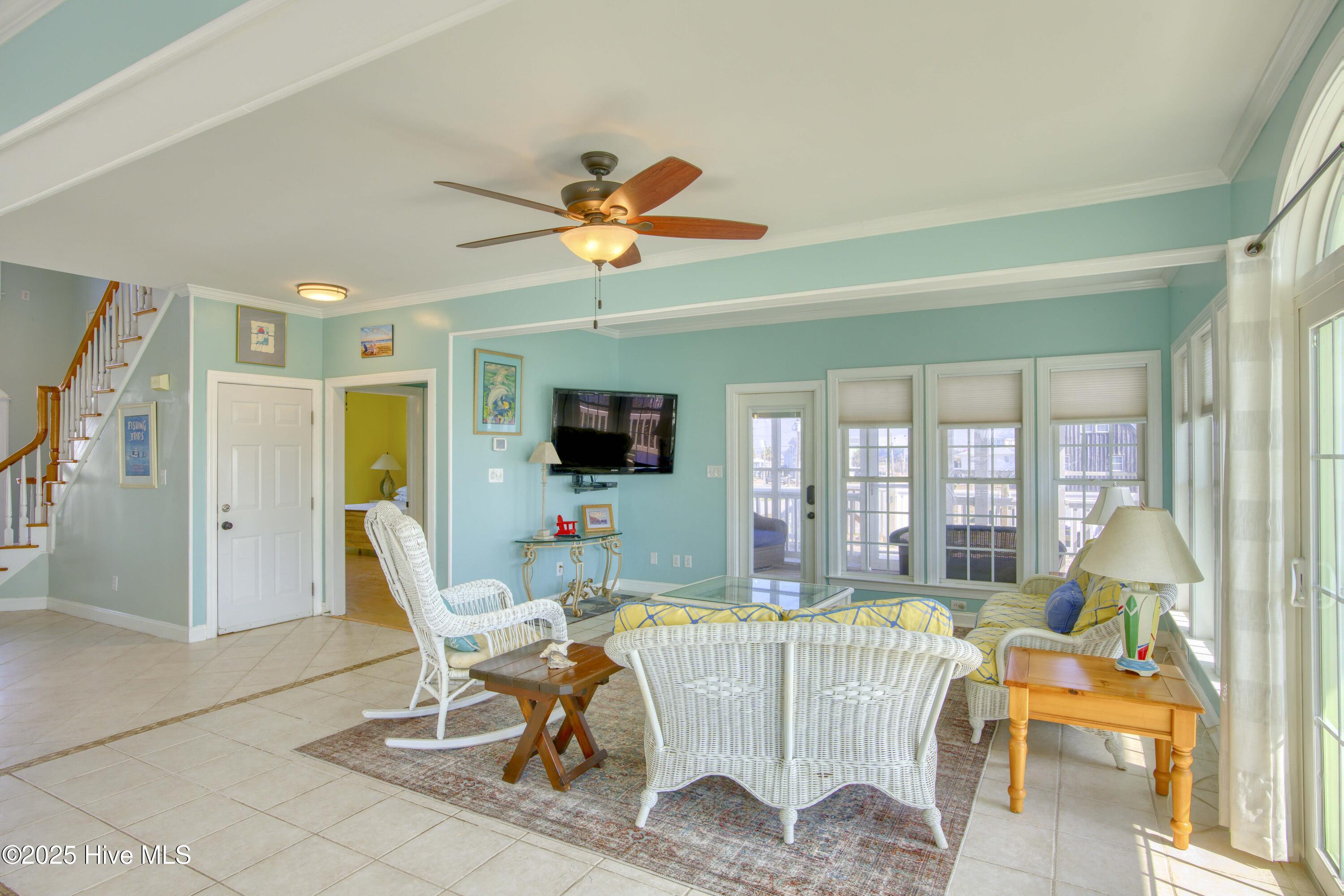 306 Marina Way Property Photo 12