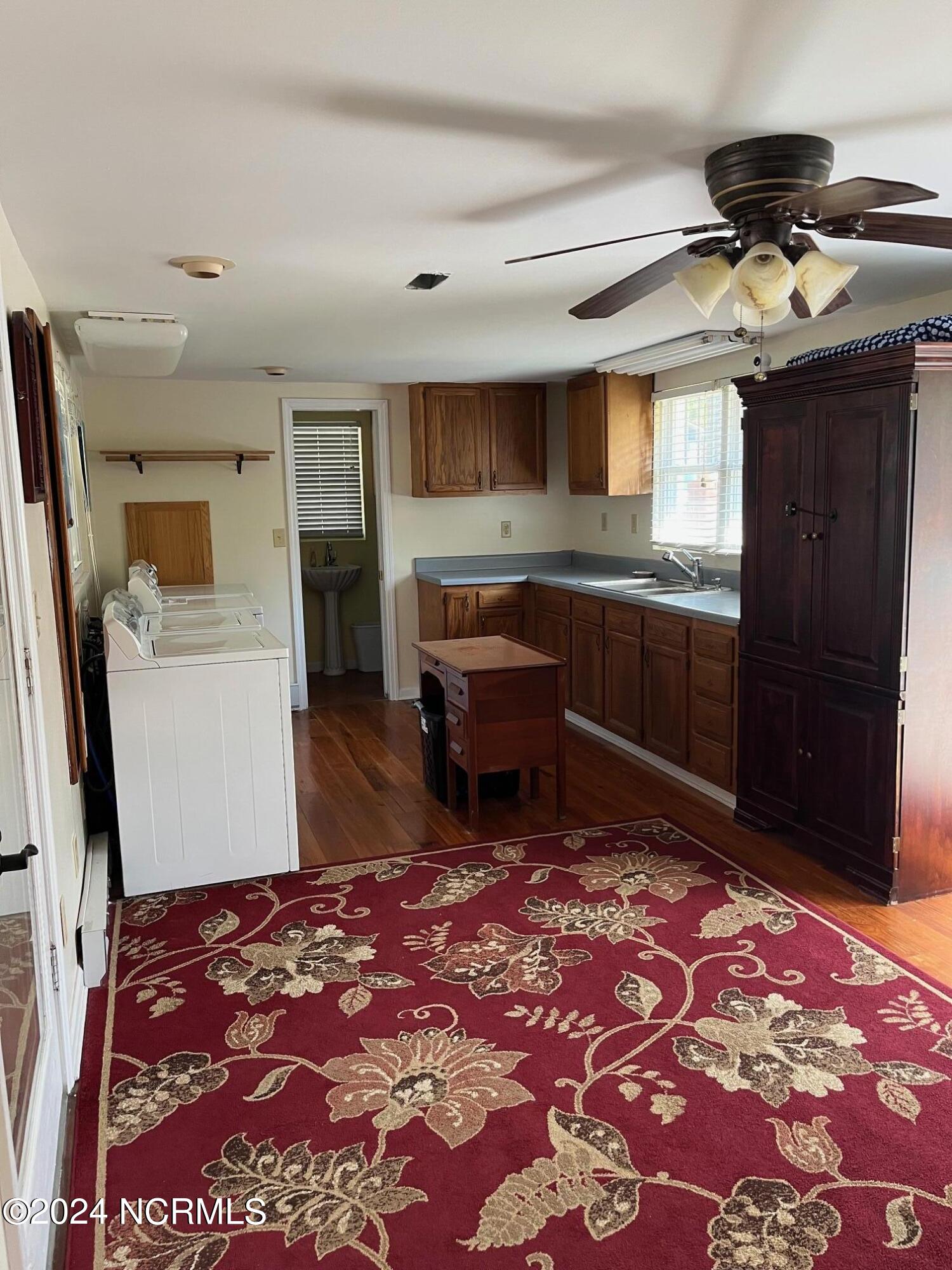 209 E Wyche Street Property Photo 12