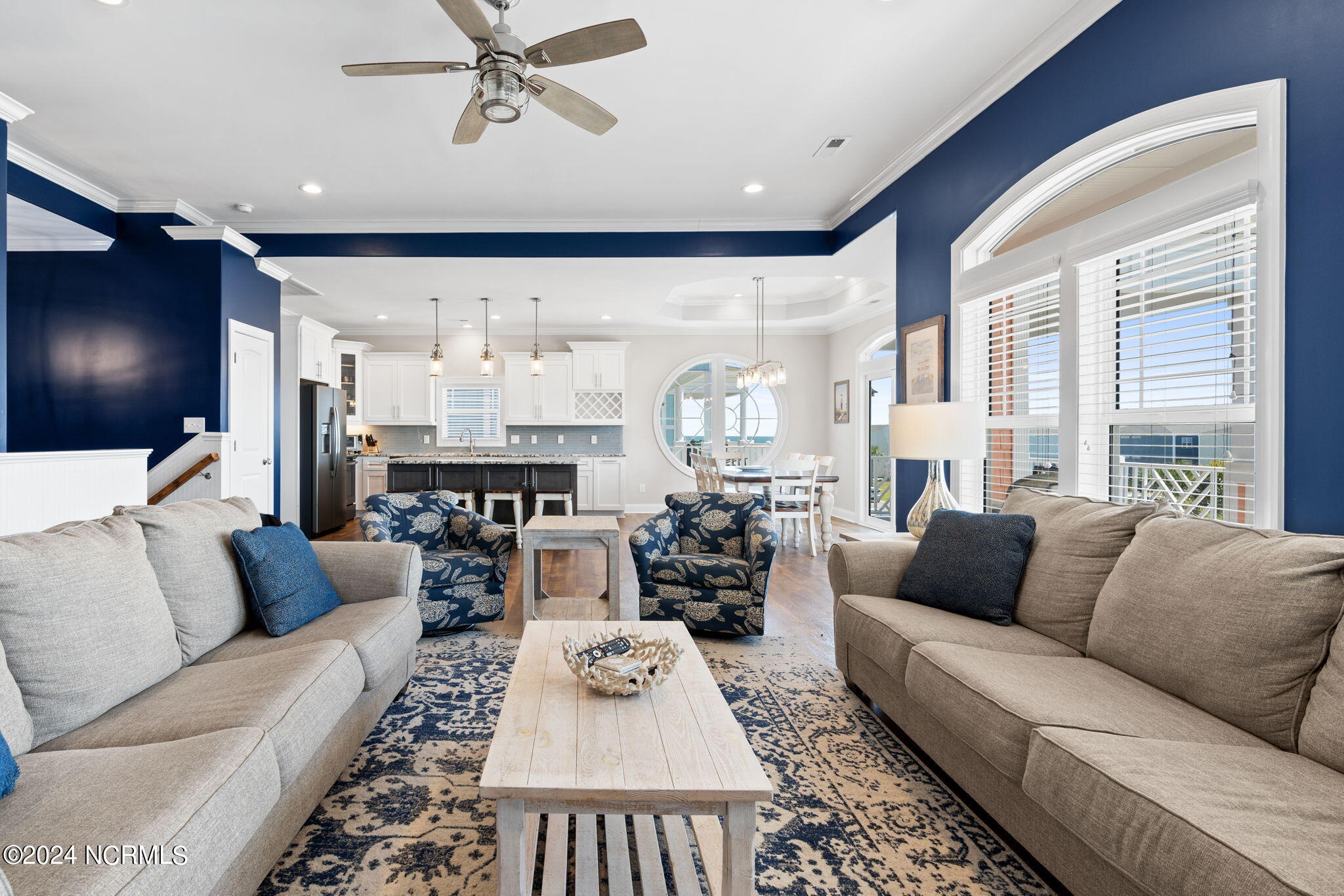 411 Sunset Boulevard Property Photo 8