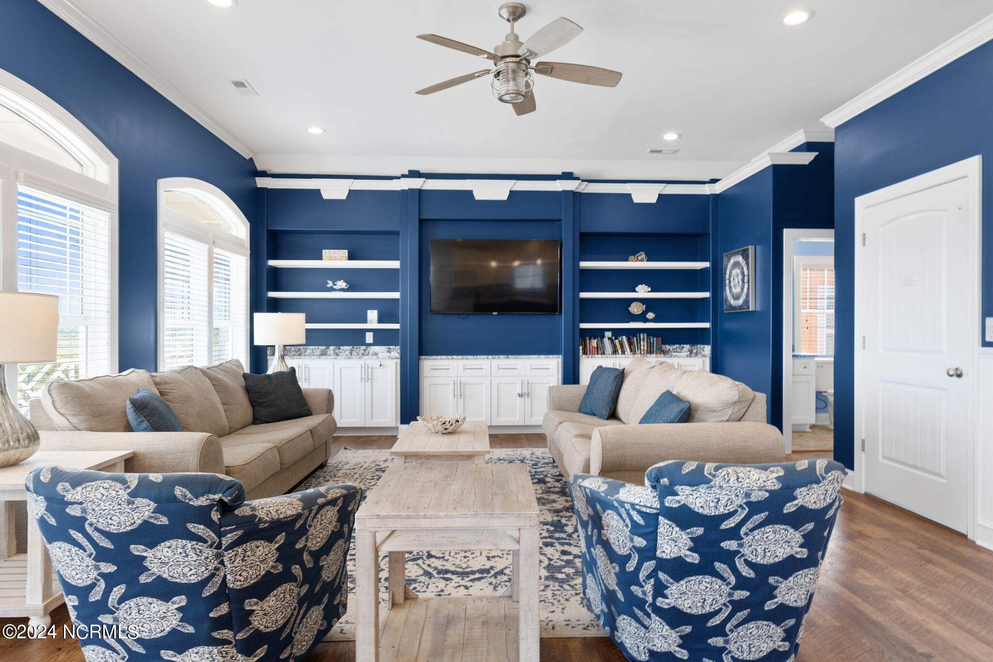 411 Sunset Boulevard Property Photo 10