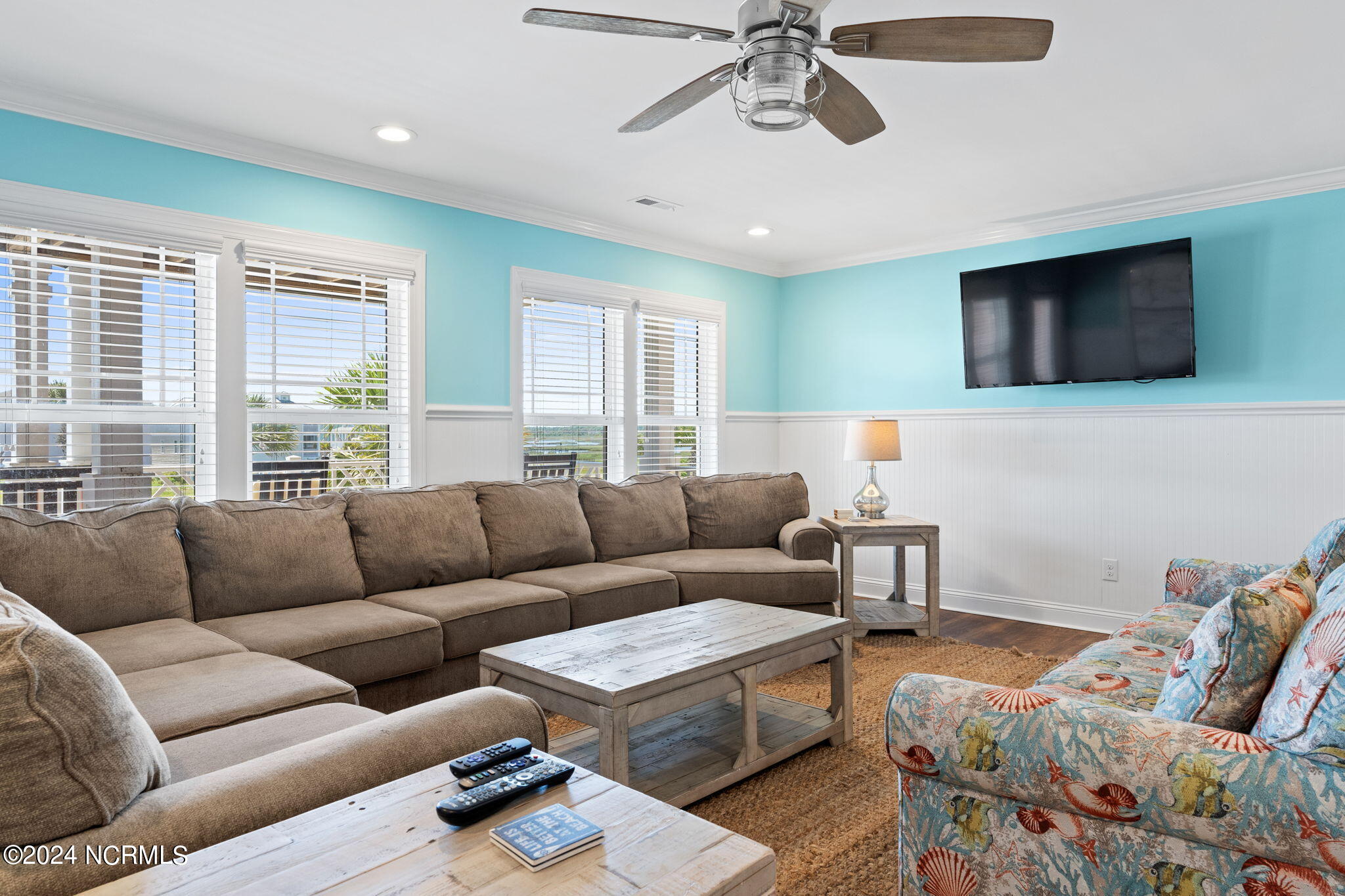 411 Sunset Boulevard Property Photo 32