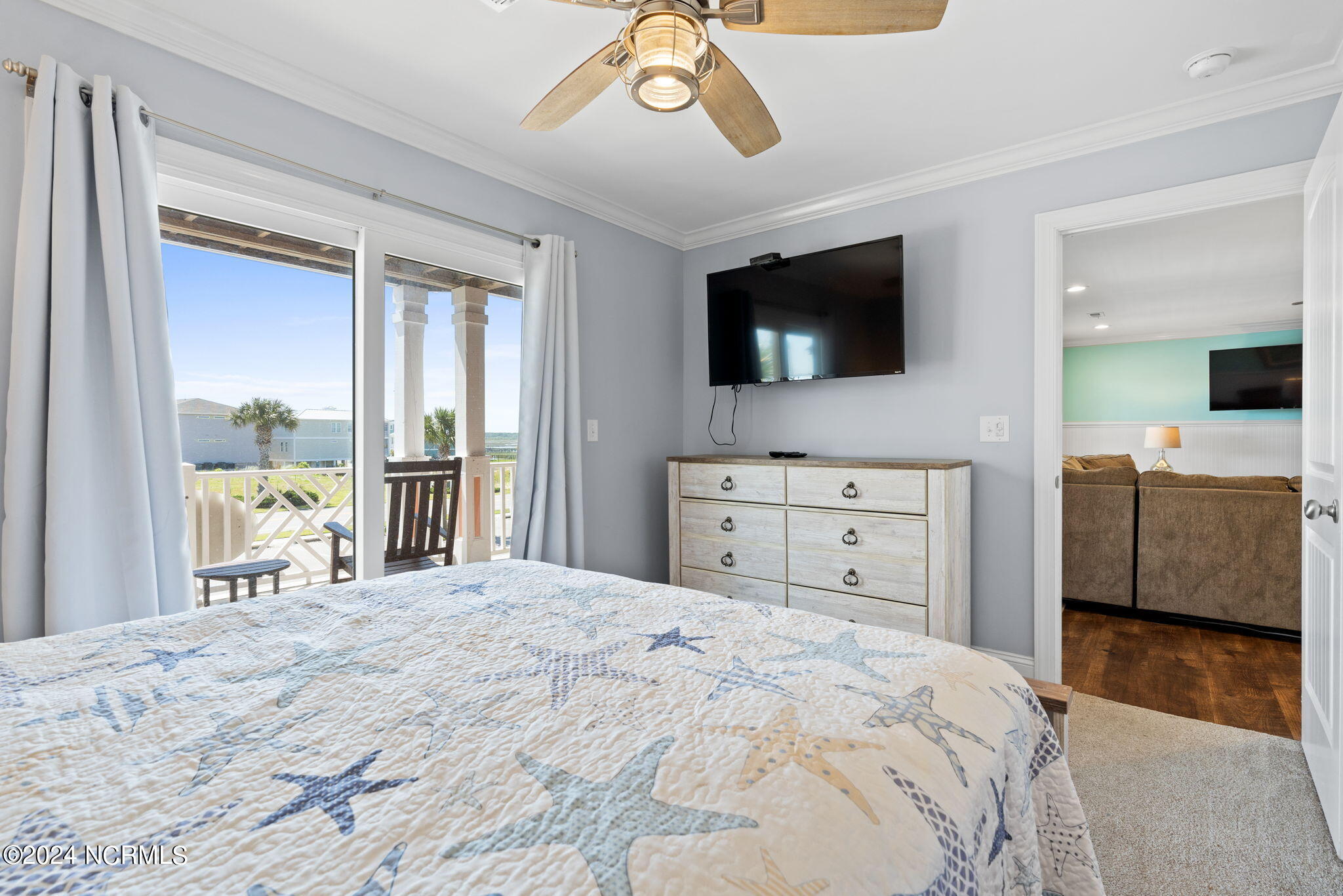 411 Sunset Boulevard Property Photo 43
