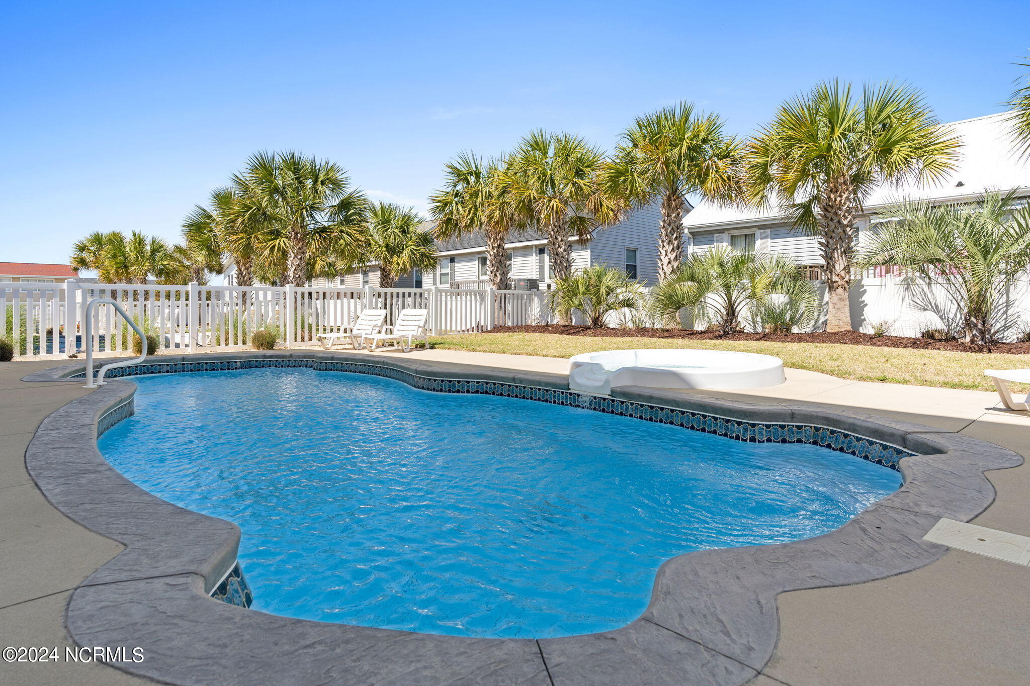 411 Sunset Boulevard Property Photo 53