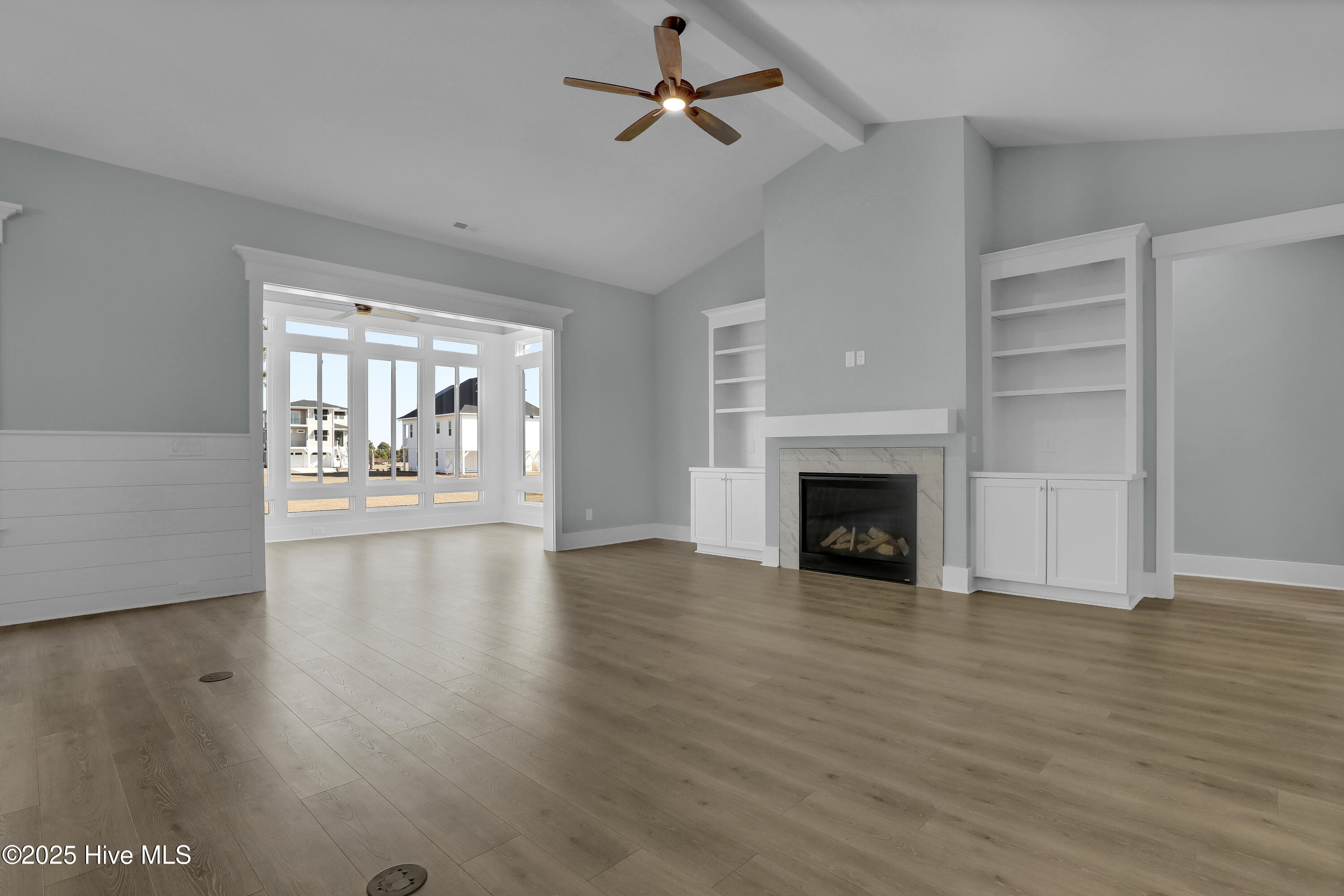 813 Sweetgrass Street Property Photo 5