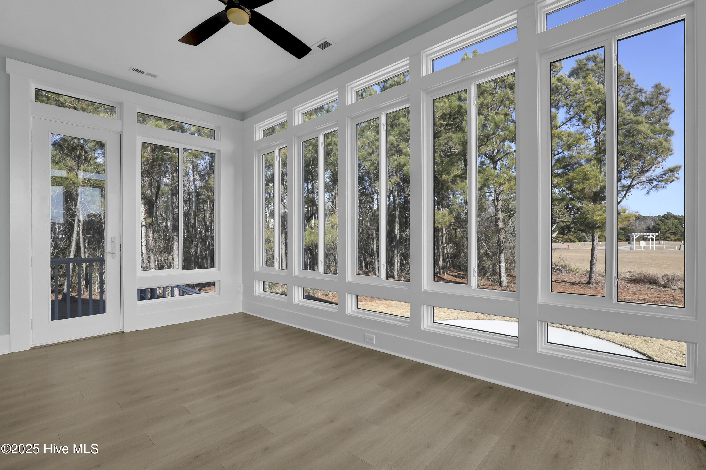 813 Sweetgrass Street Property Photo 20