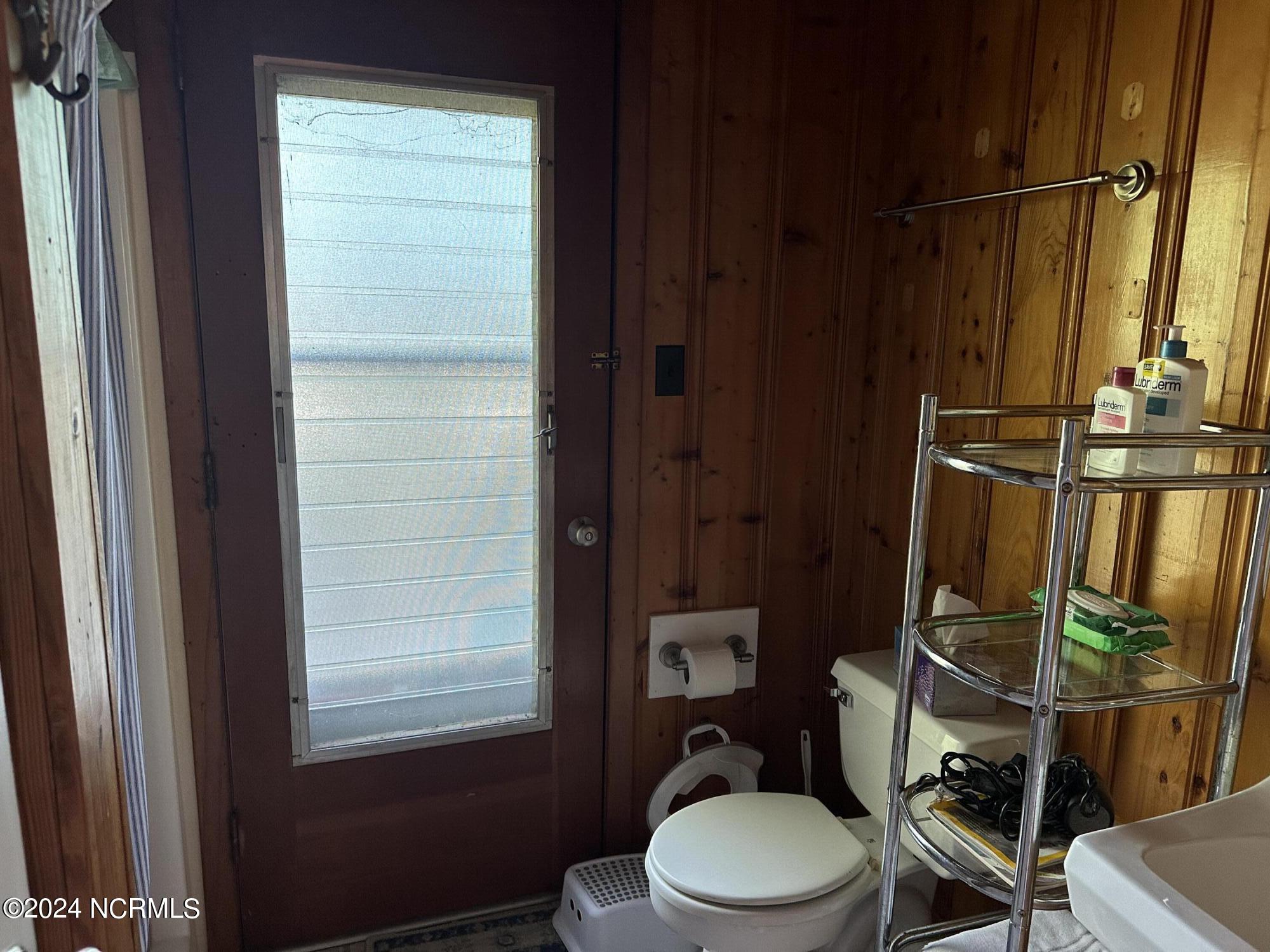 2810 Canal Cove Road Property Photo 14