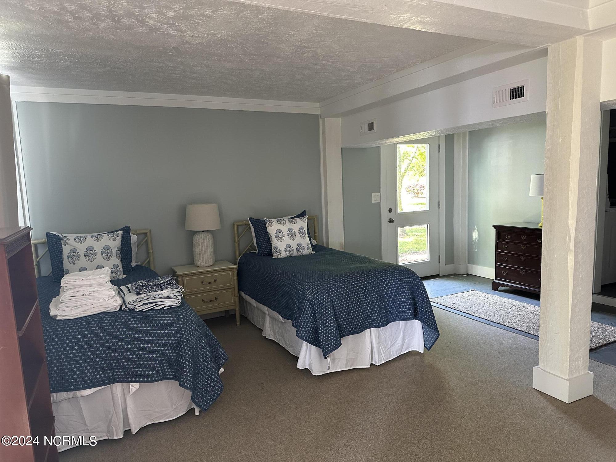 2810 Canal Cove Road Property Photo 15