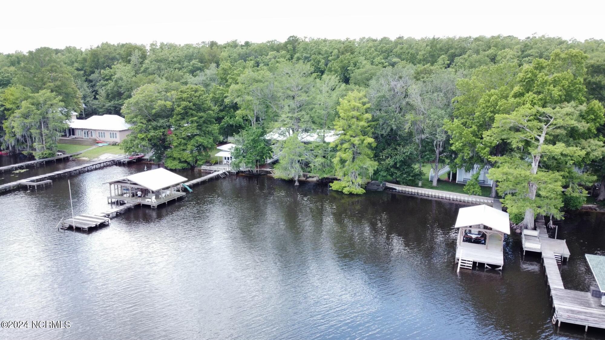 2810 Canal Cove Road Property Photo 23