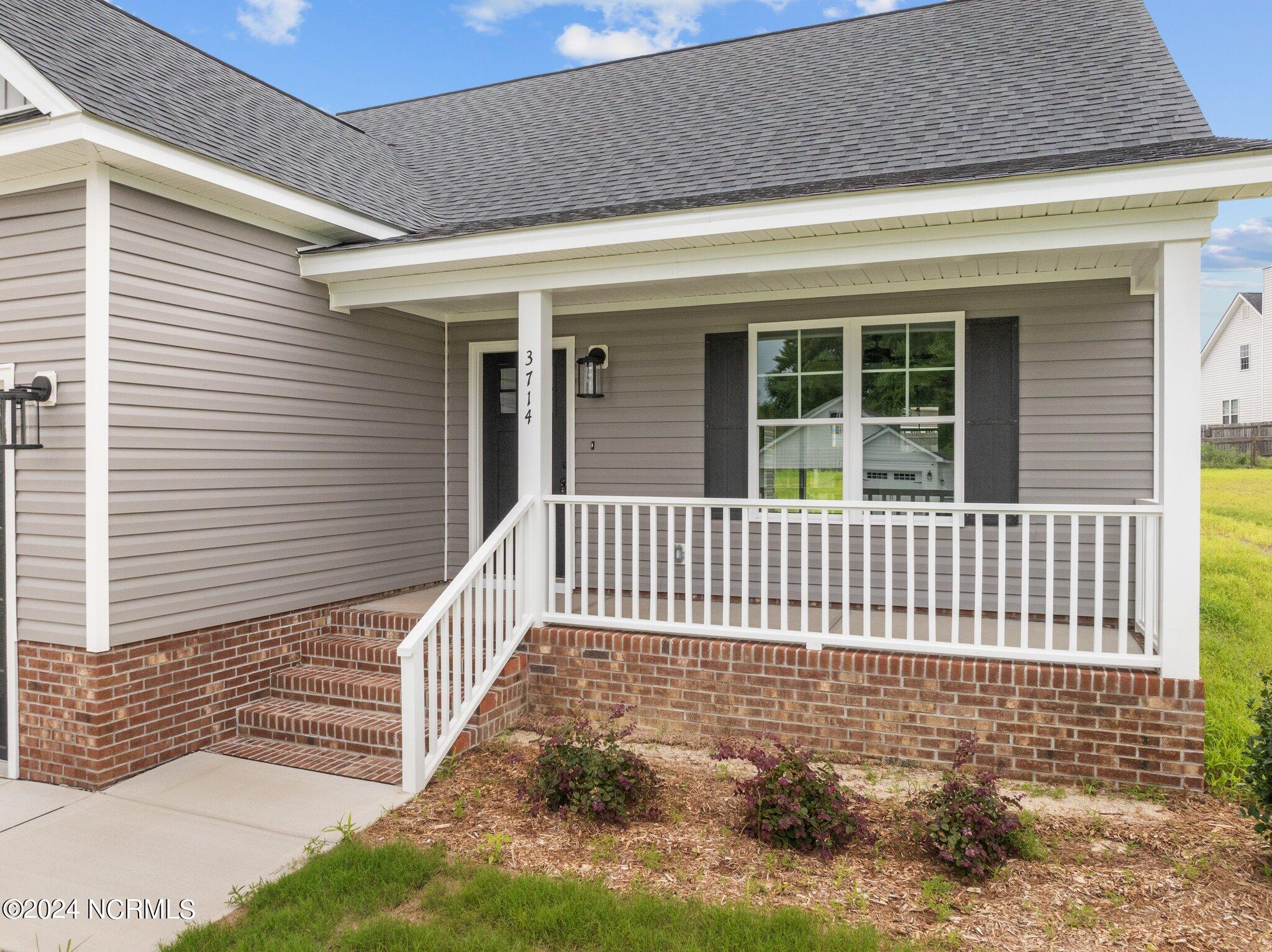 3714 Lightwater Lane Property Photo 3