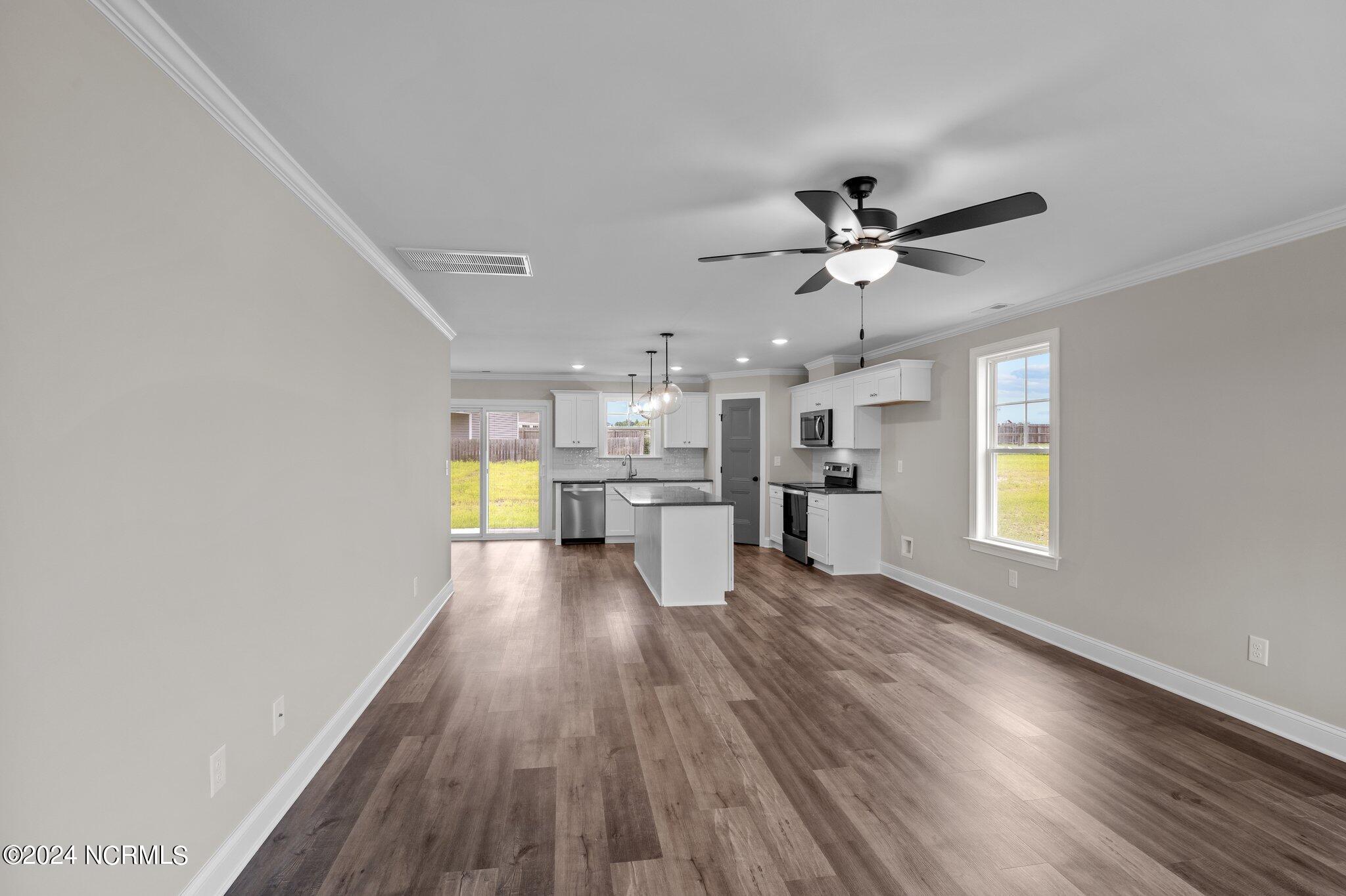 3714 Lightwater Lane Property Photo 10